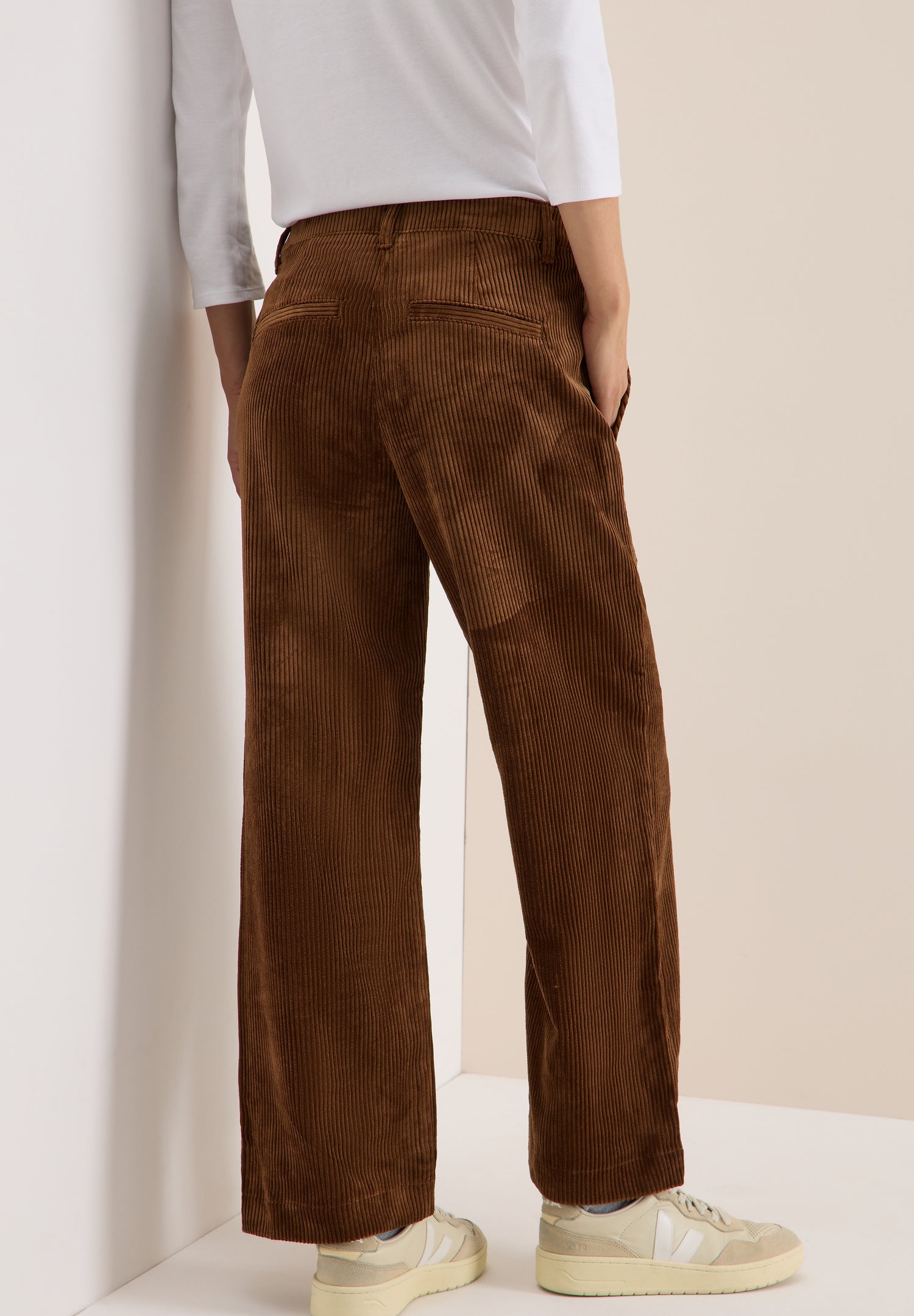 Wide Leg Cordhose
