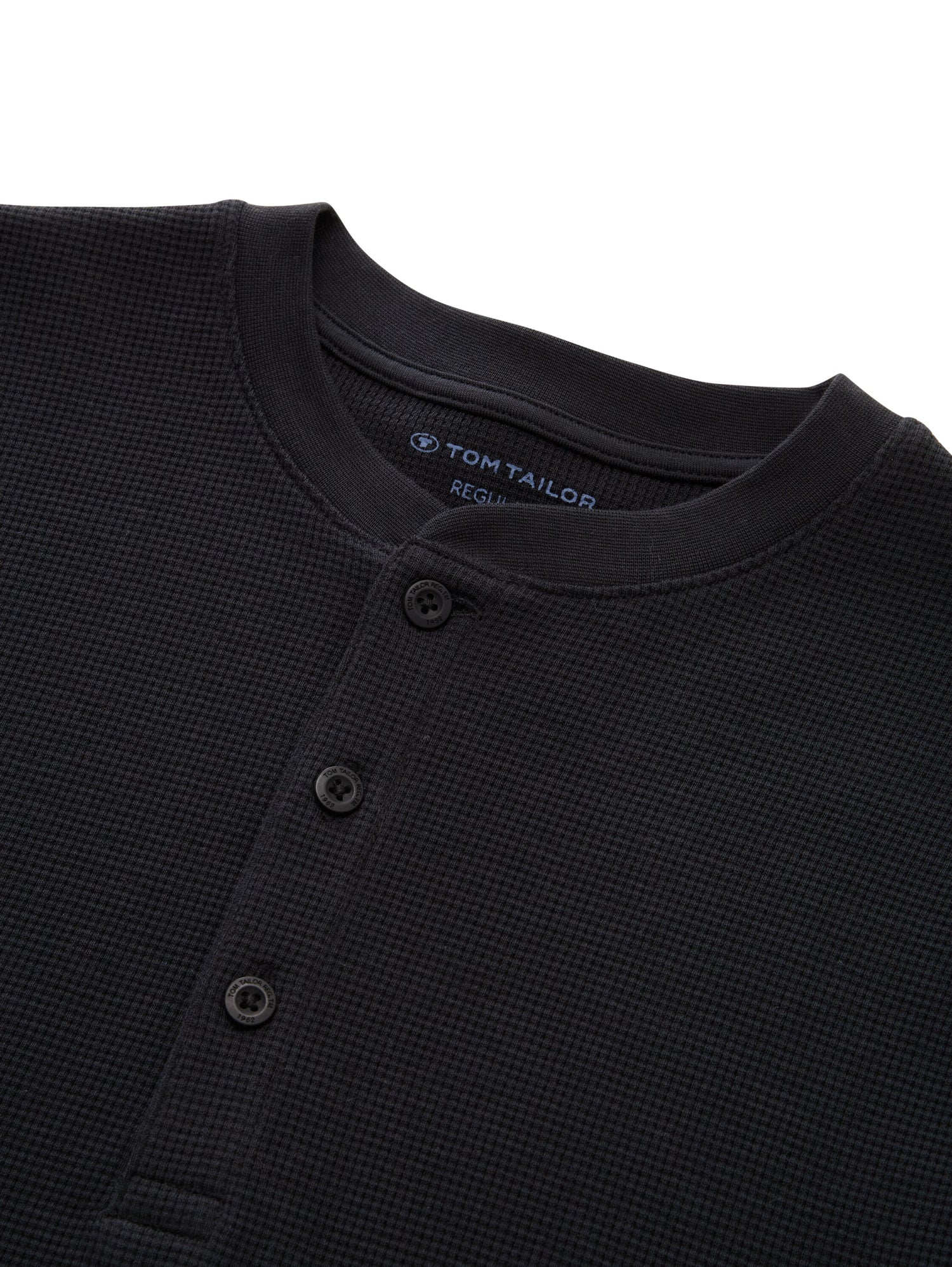 Langarmshirt mit Henley-Kragen
