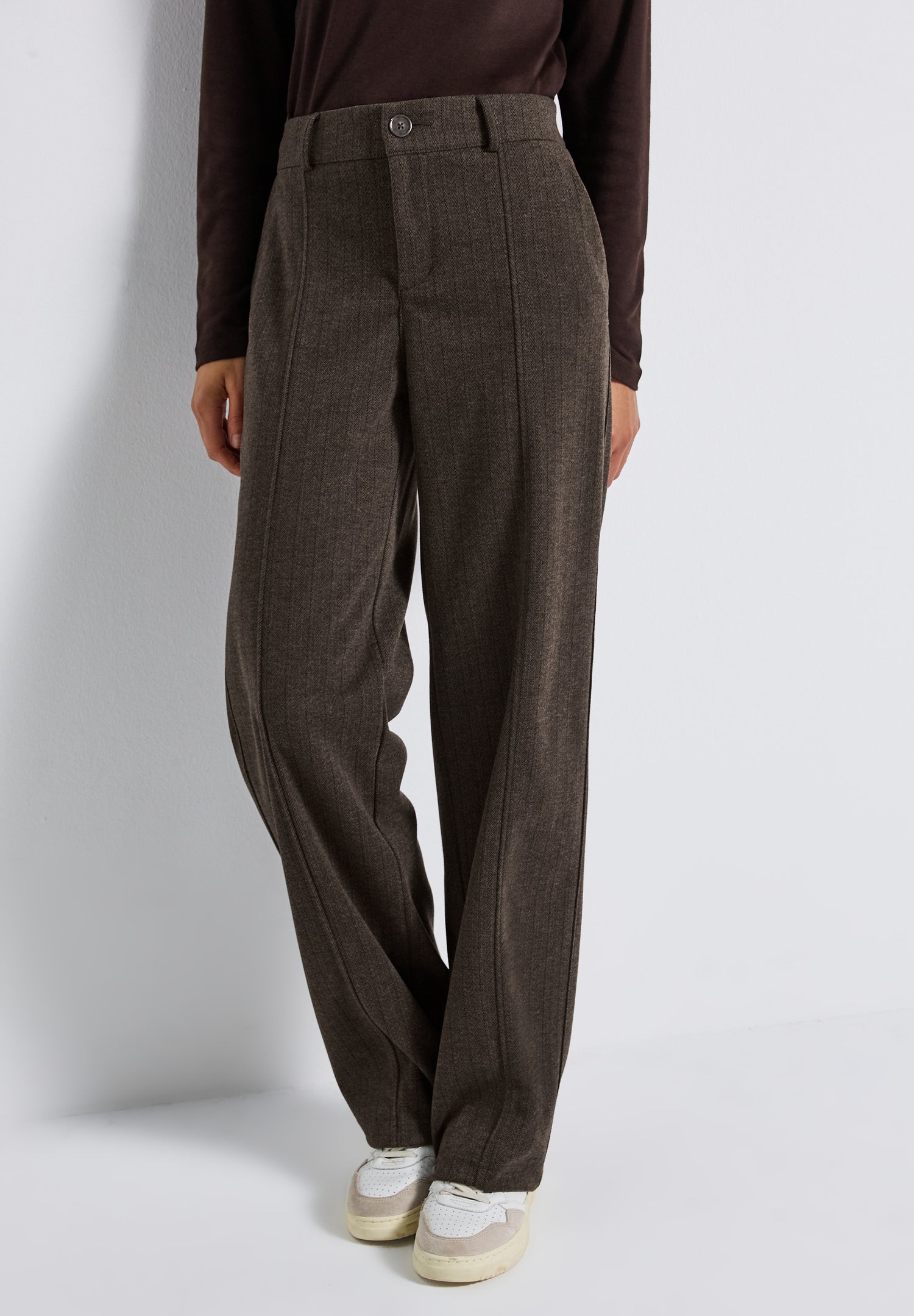 Straight Leg Hose