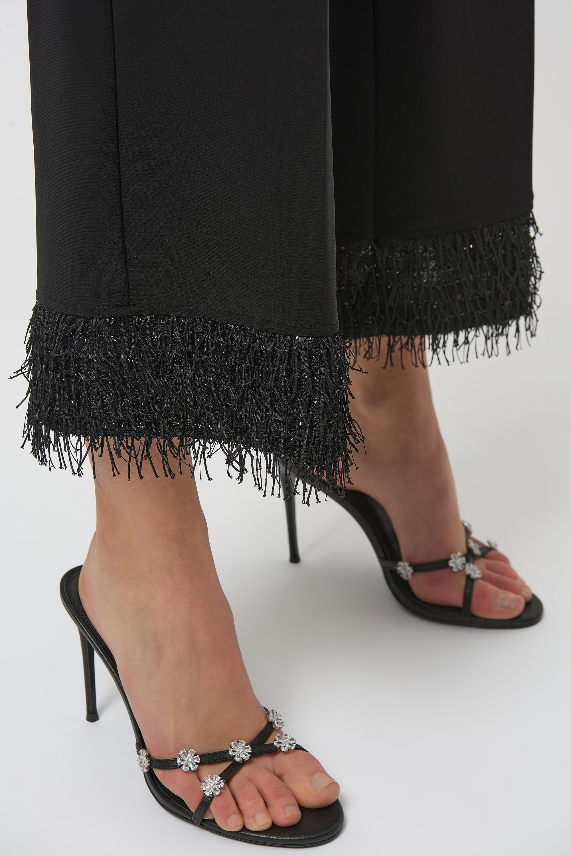 Culotte aus Jersey mit neuartigem Fransensaum