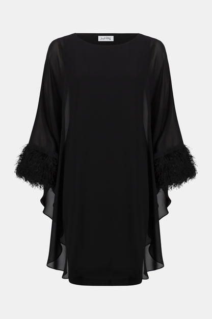 Lagenkleid aus Jersey und Chiffon mit Fransen