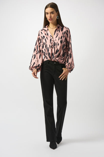 Shirt aus recyceltem Satin mit Tierdruck