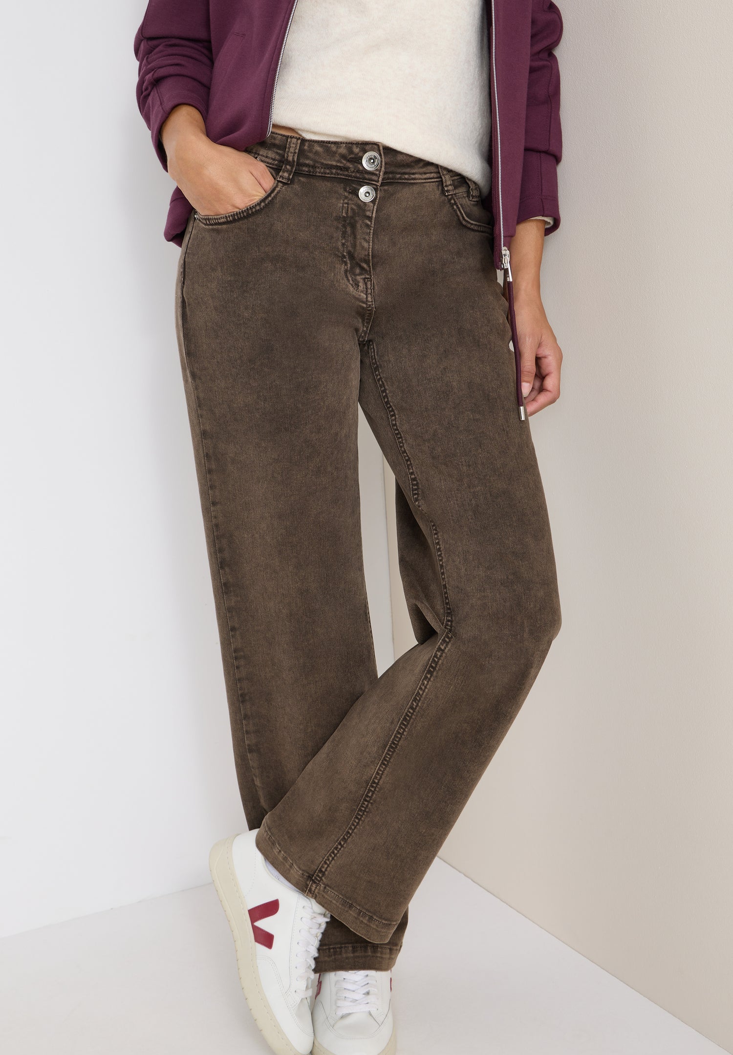 Wide Leg Jeans