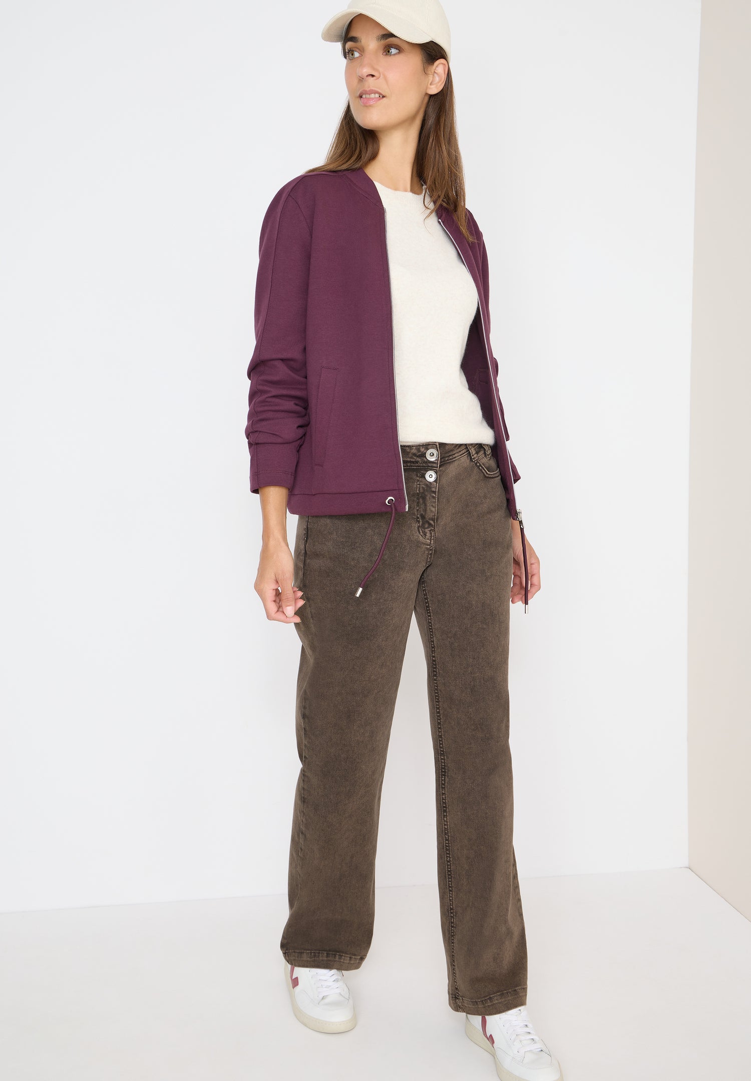Wide Leg Jeans