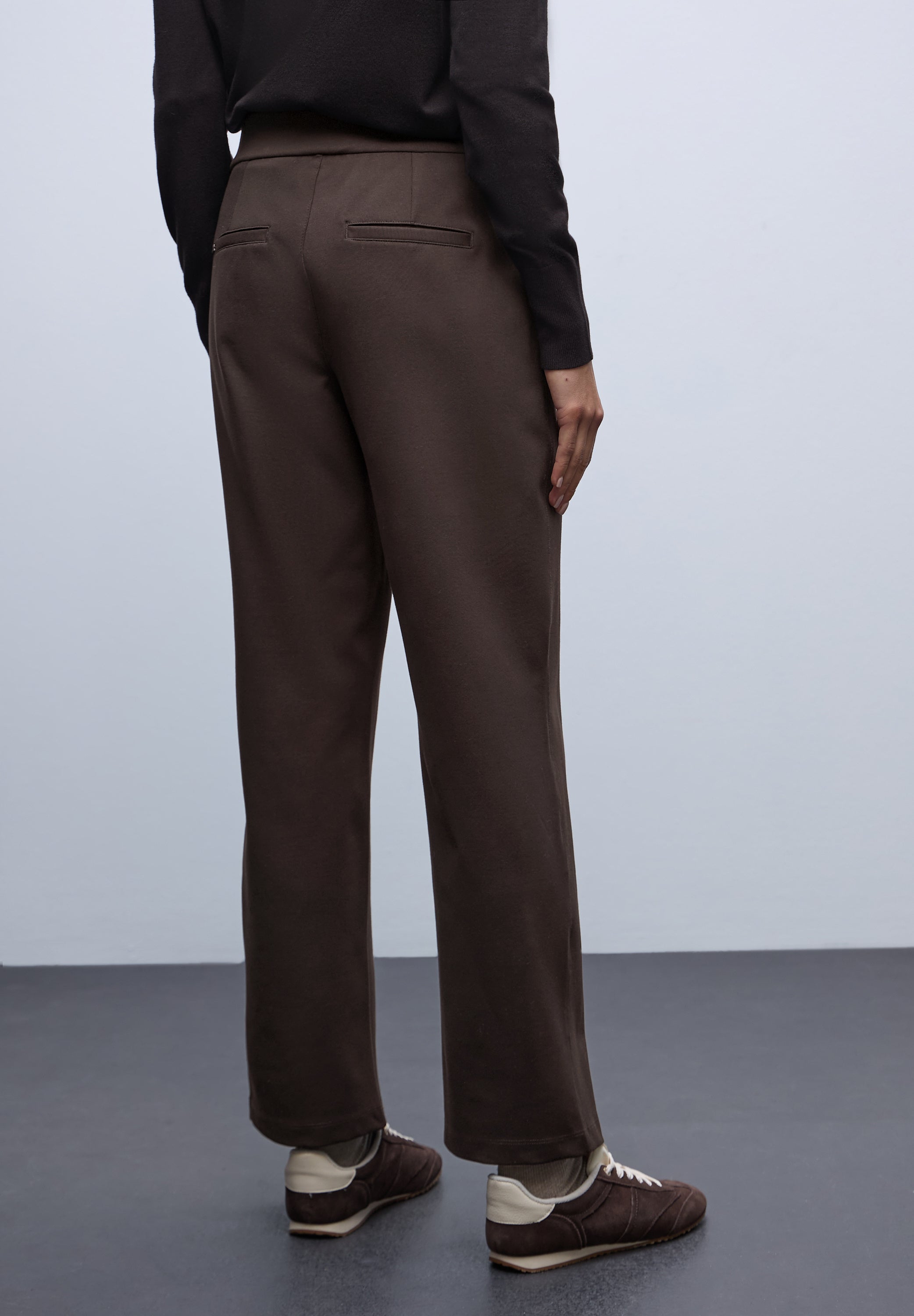 Street One Damen Straight Leg Hose Knopfdetail Stretchanteil