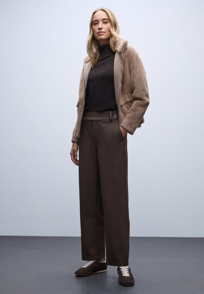 Street One Damen Straight Leg Hose Knopfdetail Stretchanteil