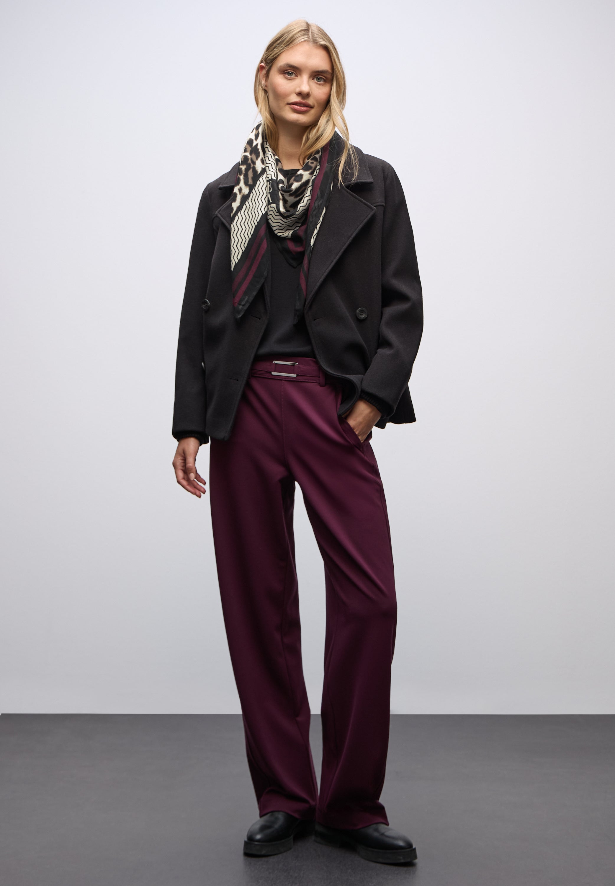 Street One Damen Quadratisches Tuch Leo-Muster Modal-Qualität