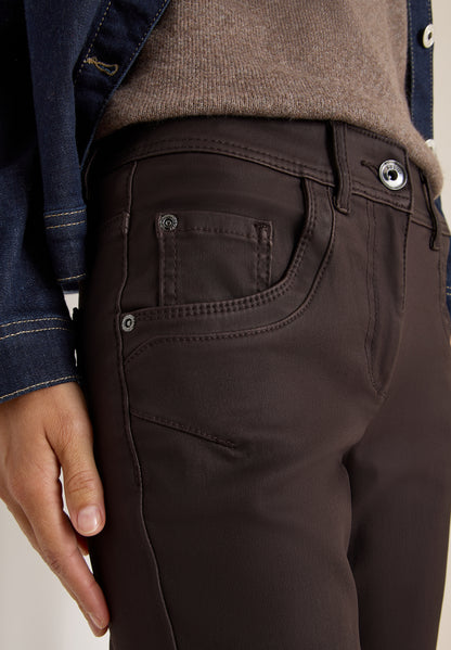 CECIL Damen Beschichtete Hose Slim Fit Mid Waist Slim Legs 5-Pocket