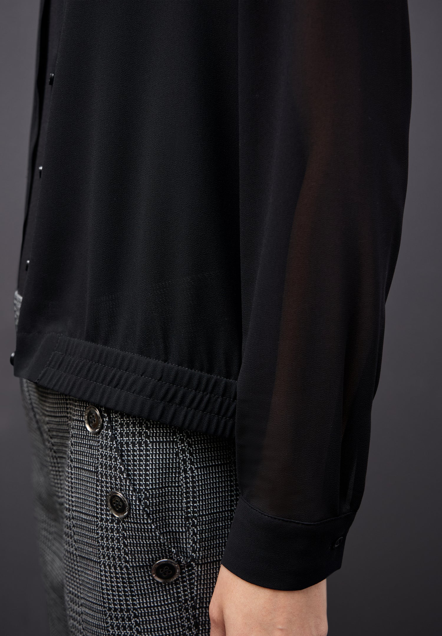 Street One Damen Chiffon-Hemdbluse Langarmbluse Elastischer Saum Hemdkragen Knopfleiste