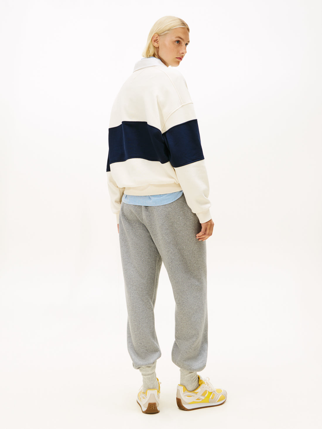 Sportswear Division Damen T-Shirt Beige