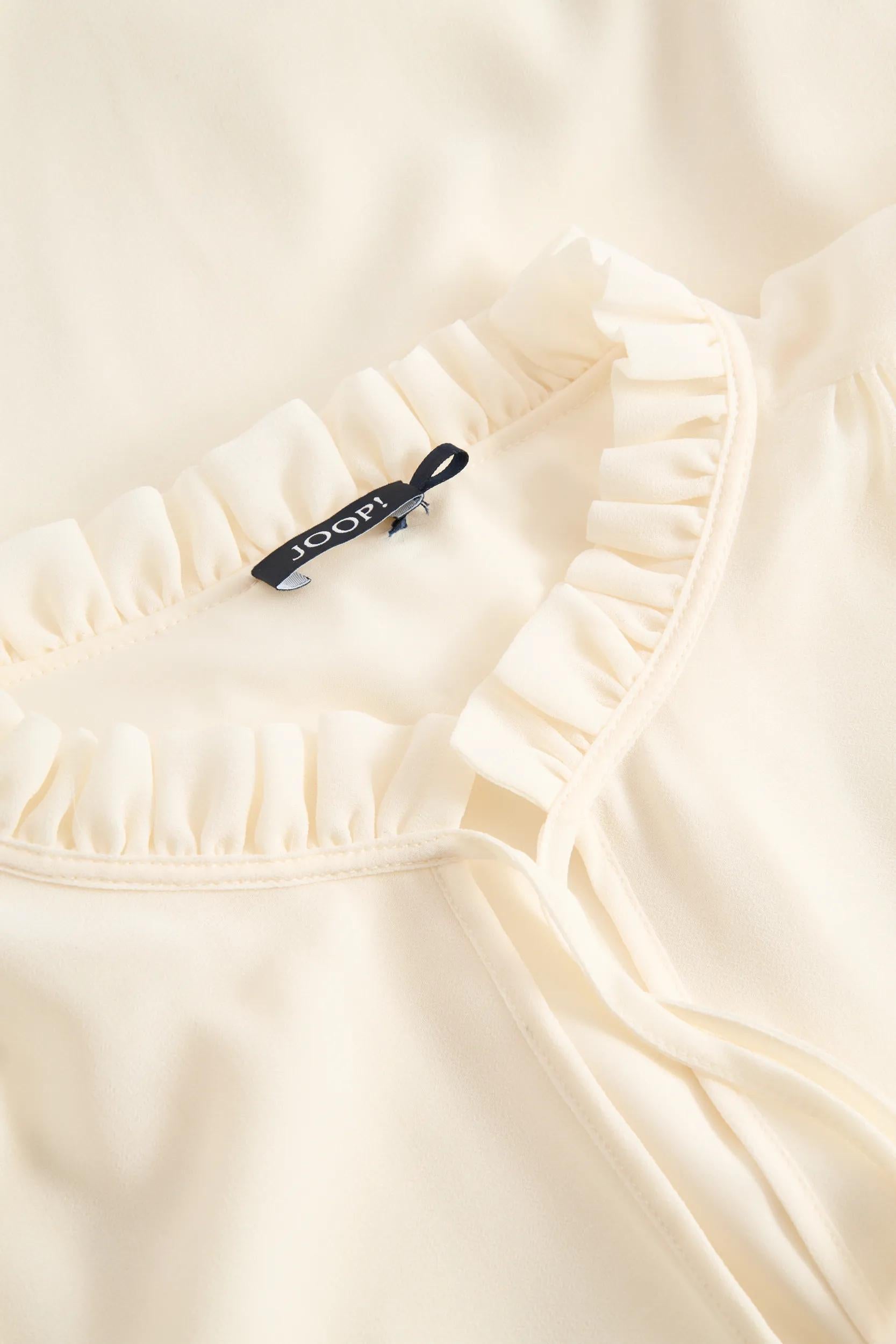 261D58Dinah2 10018884