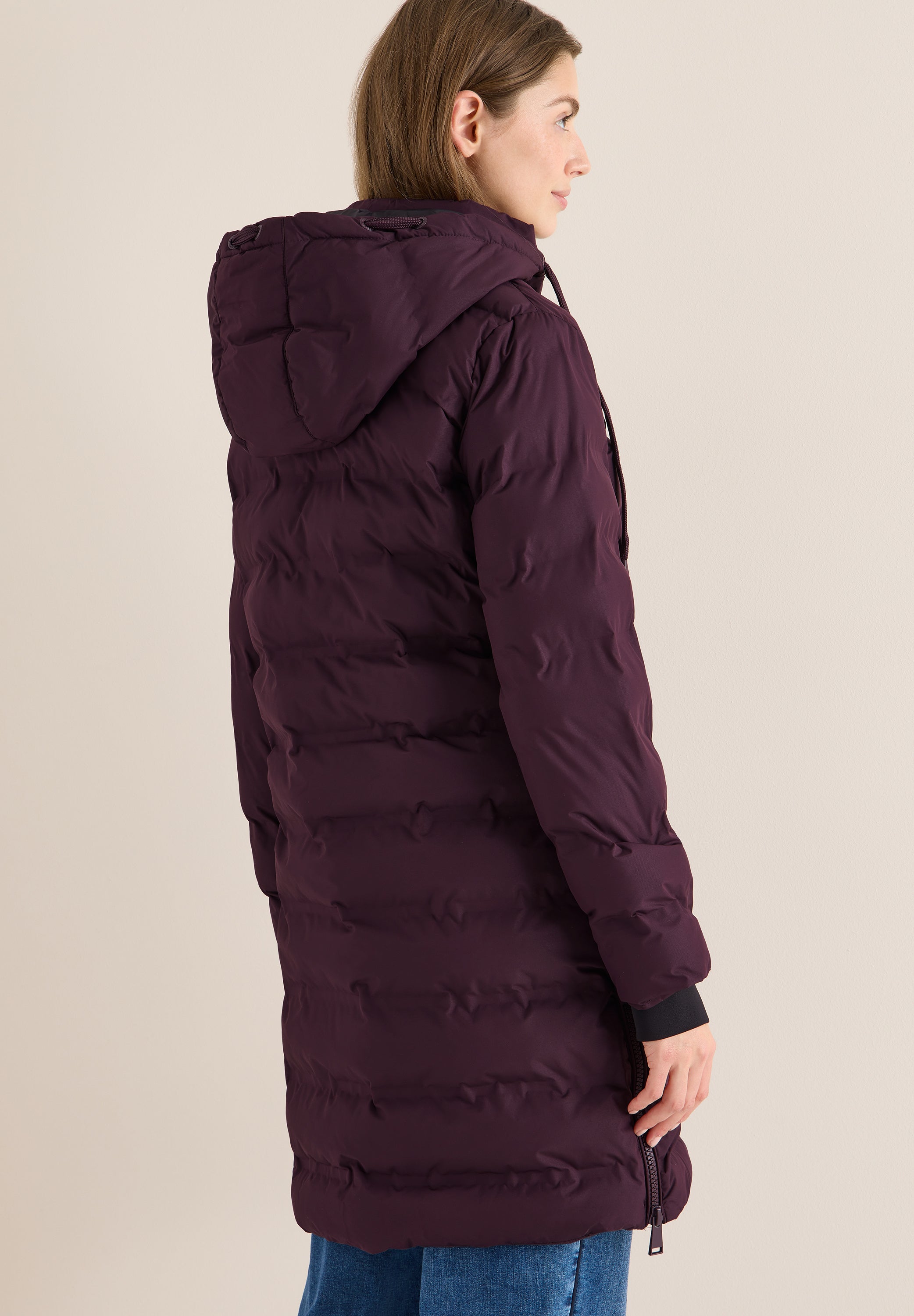 Mantel mit verklebten Nähten