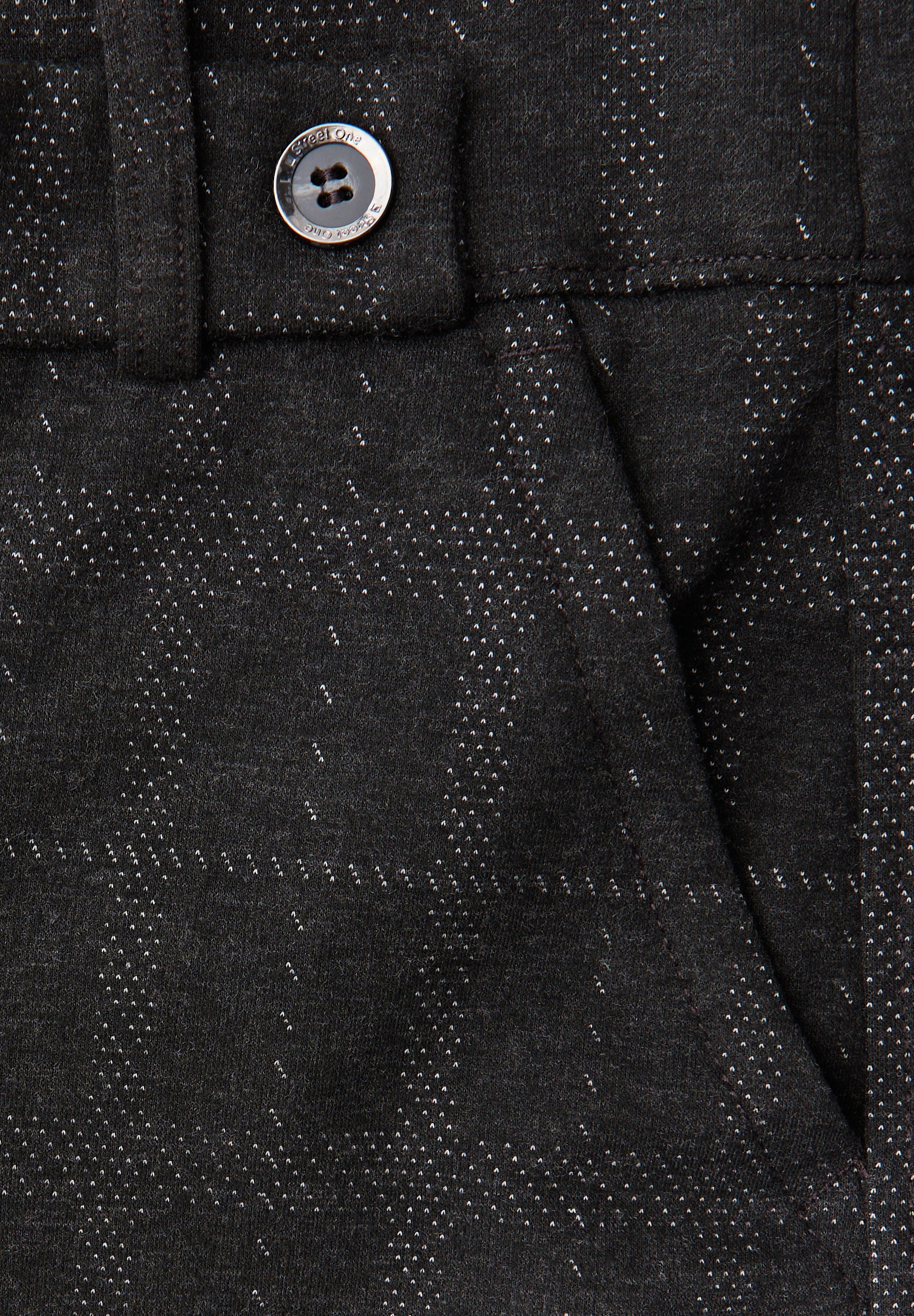 Street One Damen Hose Casual Fit High Waist Straight Legs Knopfdetail Seitliche Taschen