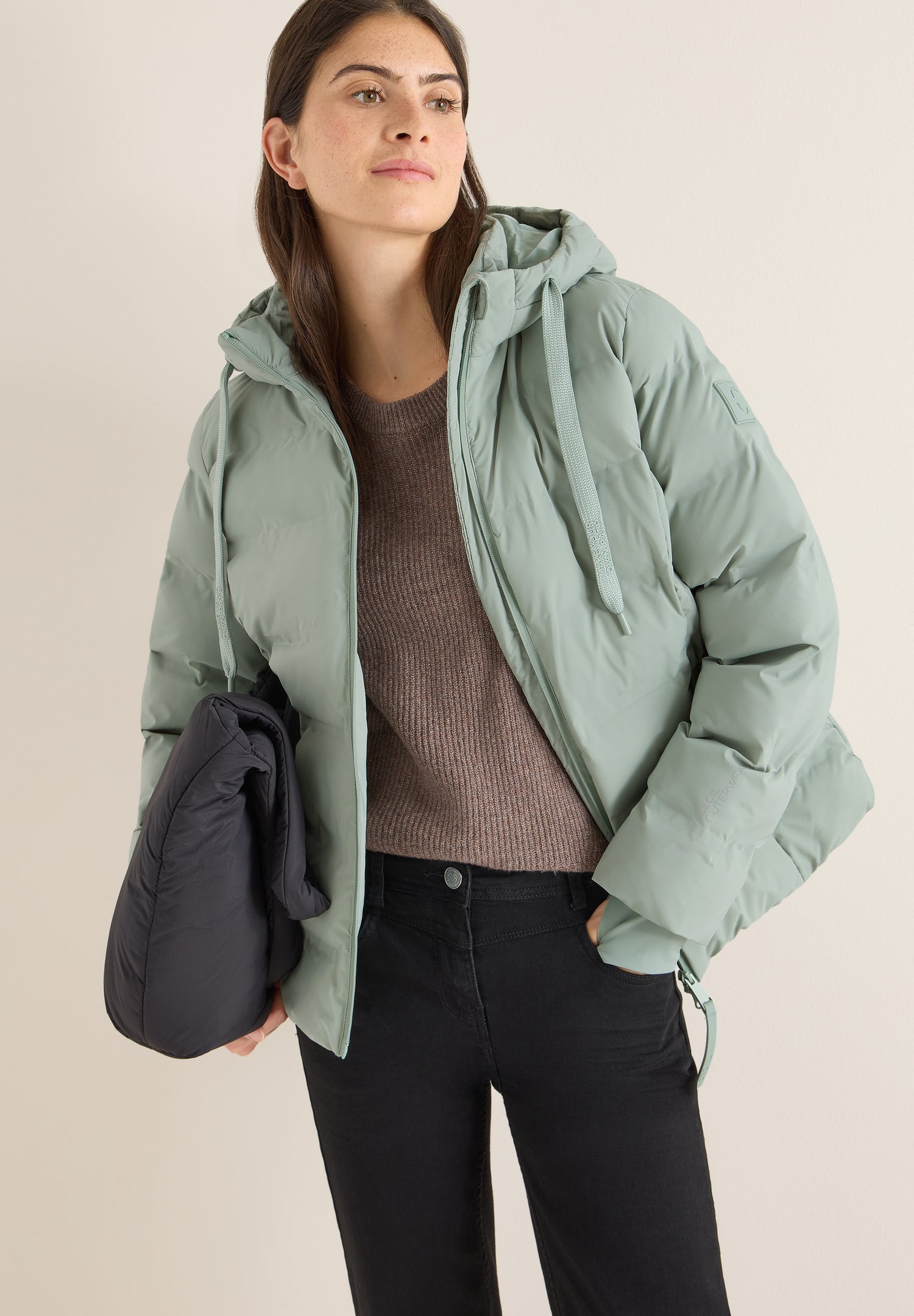 CECIL Damen Jacke Kapuze Lange Ärmel Daumenloch Zipper Taschen Nylon Polyester