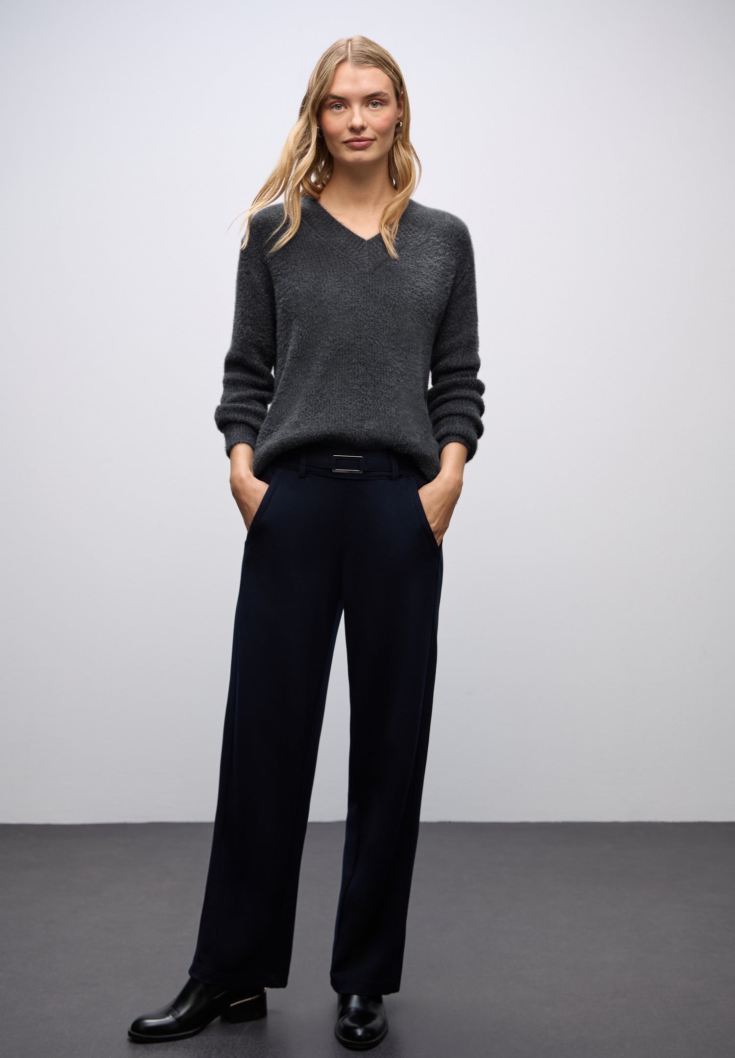 Street One Damen V-Neck Pullover Federgarn-Qualität Langarm