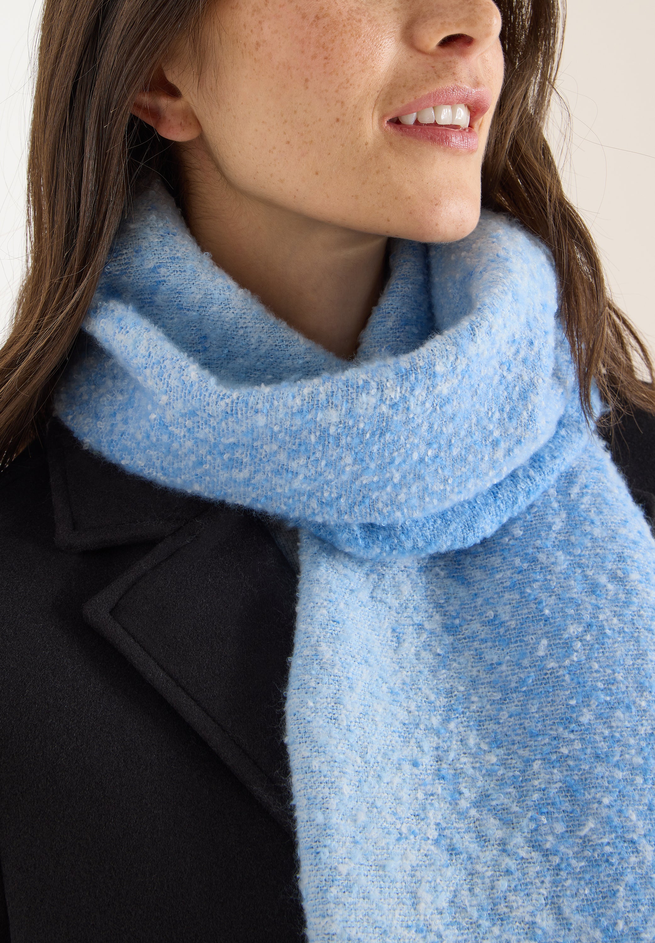 CECIL Damen Schal mit Fransen und weichem Griff