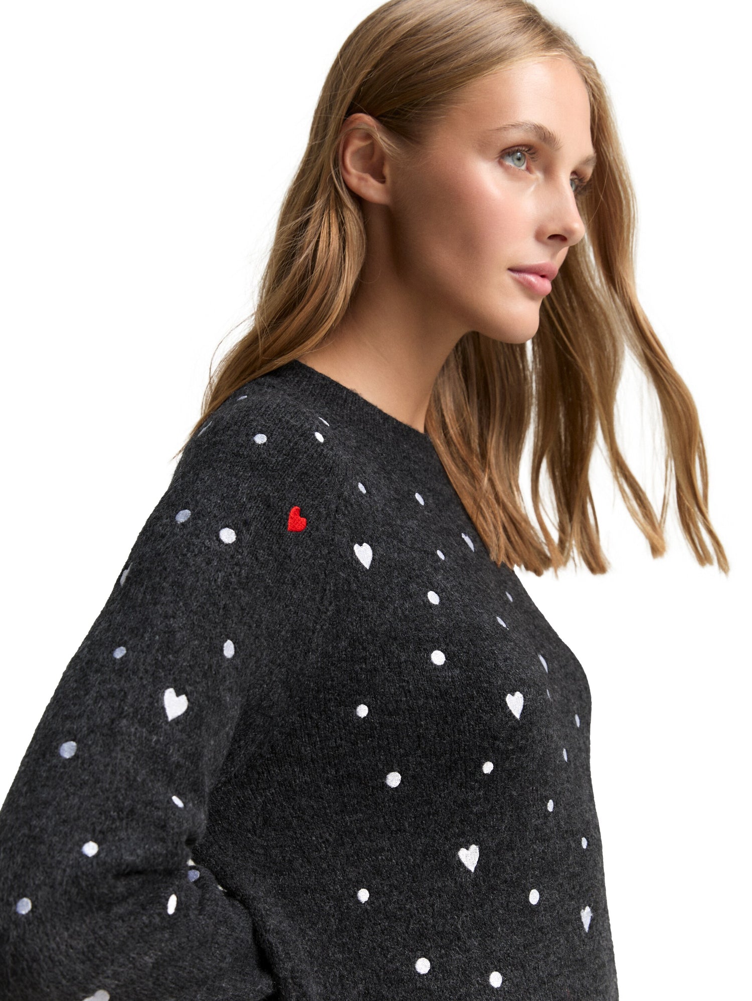 Kurzes Strickkleid Damen Kleid mit Herz-Stickereien Stehkragen