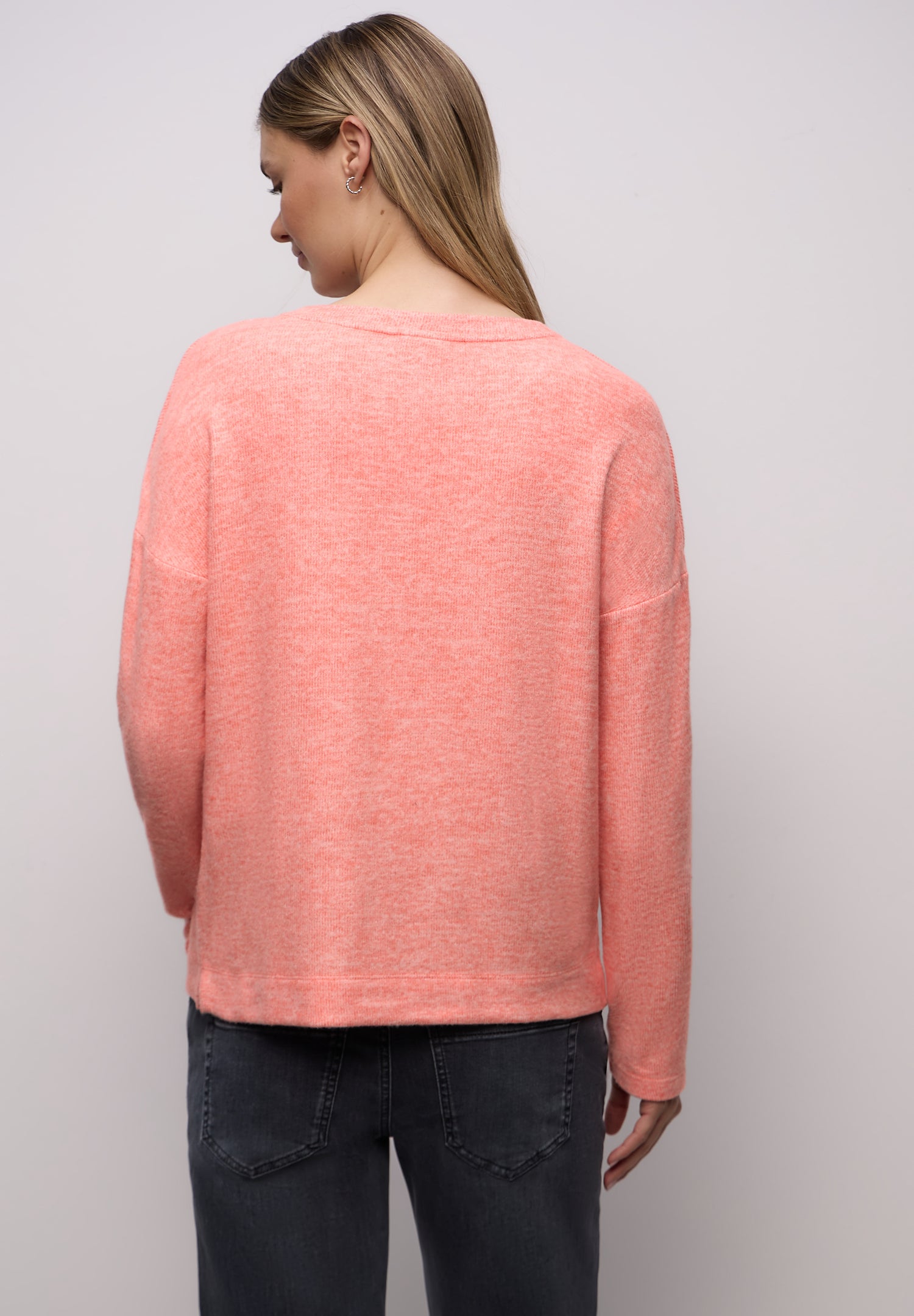 Street One Damen Shirt Melange Look Knopfdetail Rundhalsausschnitt