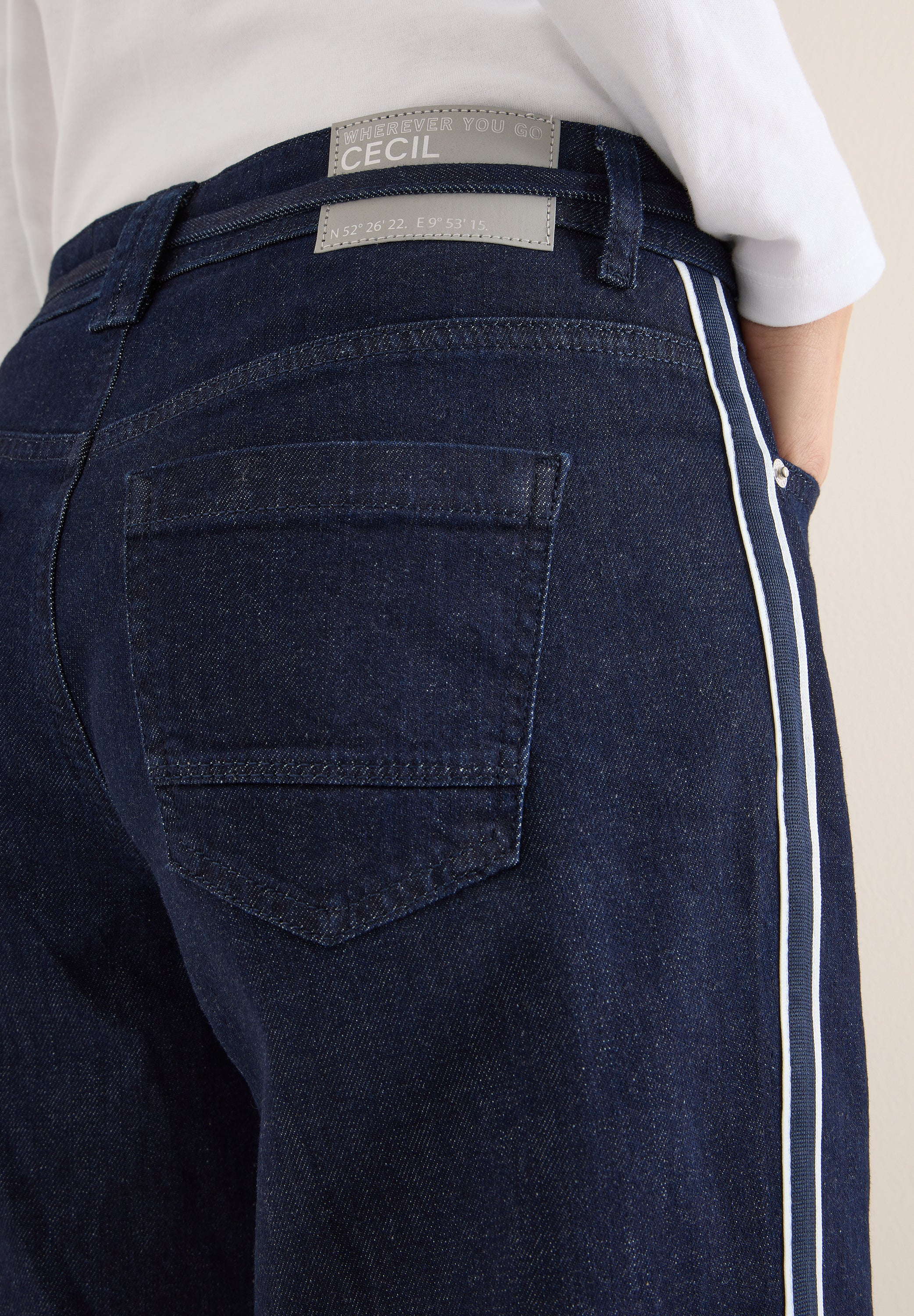 CECIL Damen Jeans Neele Loose Fit High Waist Wide Legs Tunnelzug-Bund