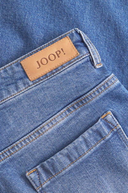 58 252DT58Emilia 10017870 02