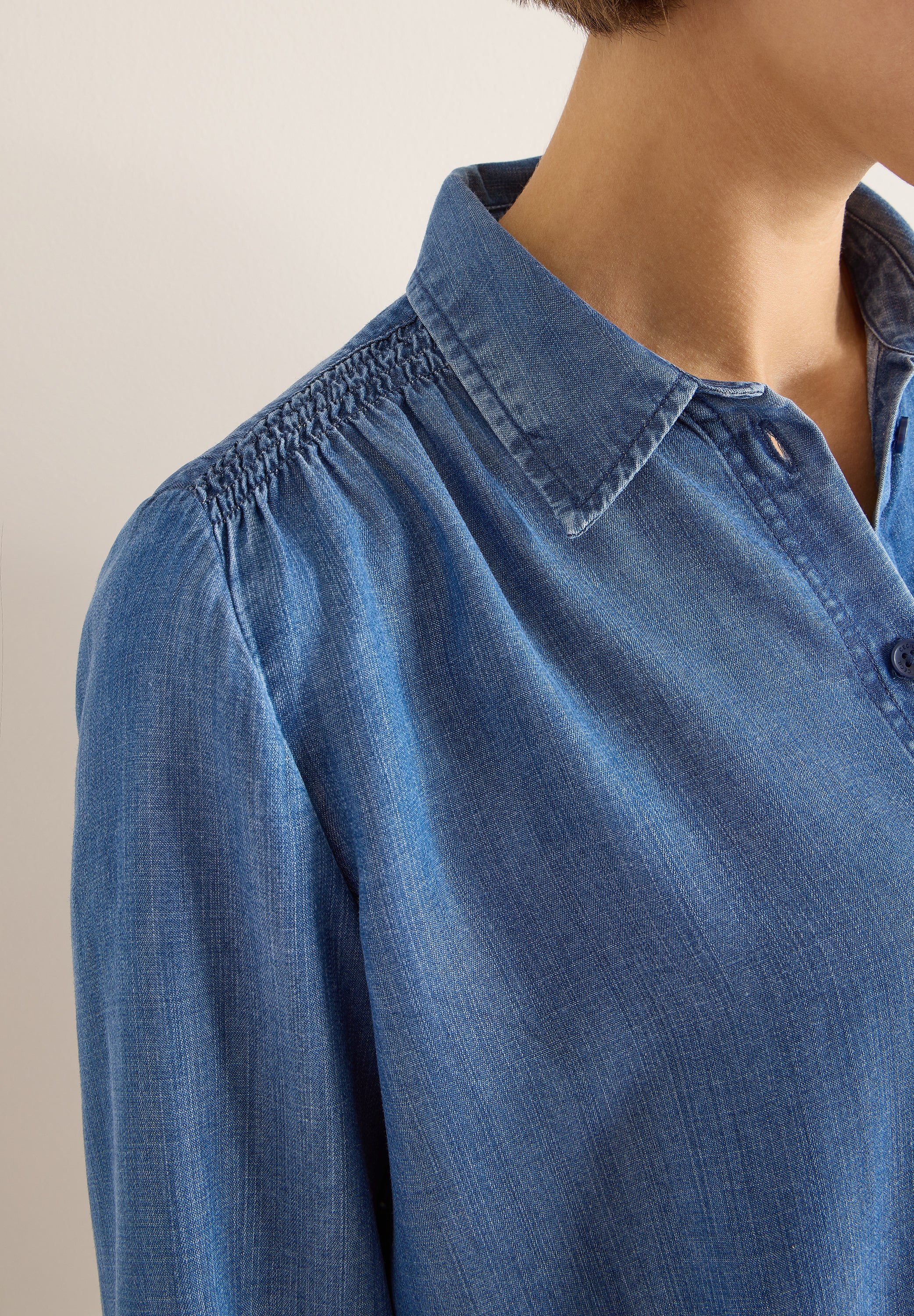 CECIL Damen Hemdbluse Smockdetails Denim-Look Lyocell