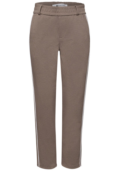 Street One Damen Stoffhose Bonny Loose Fit Slim Legs Elastischer Bund