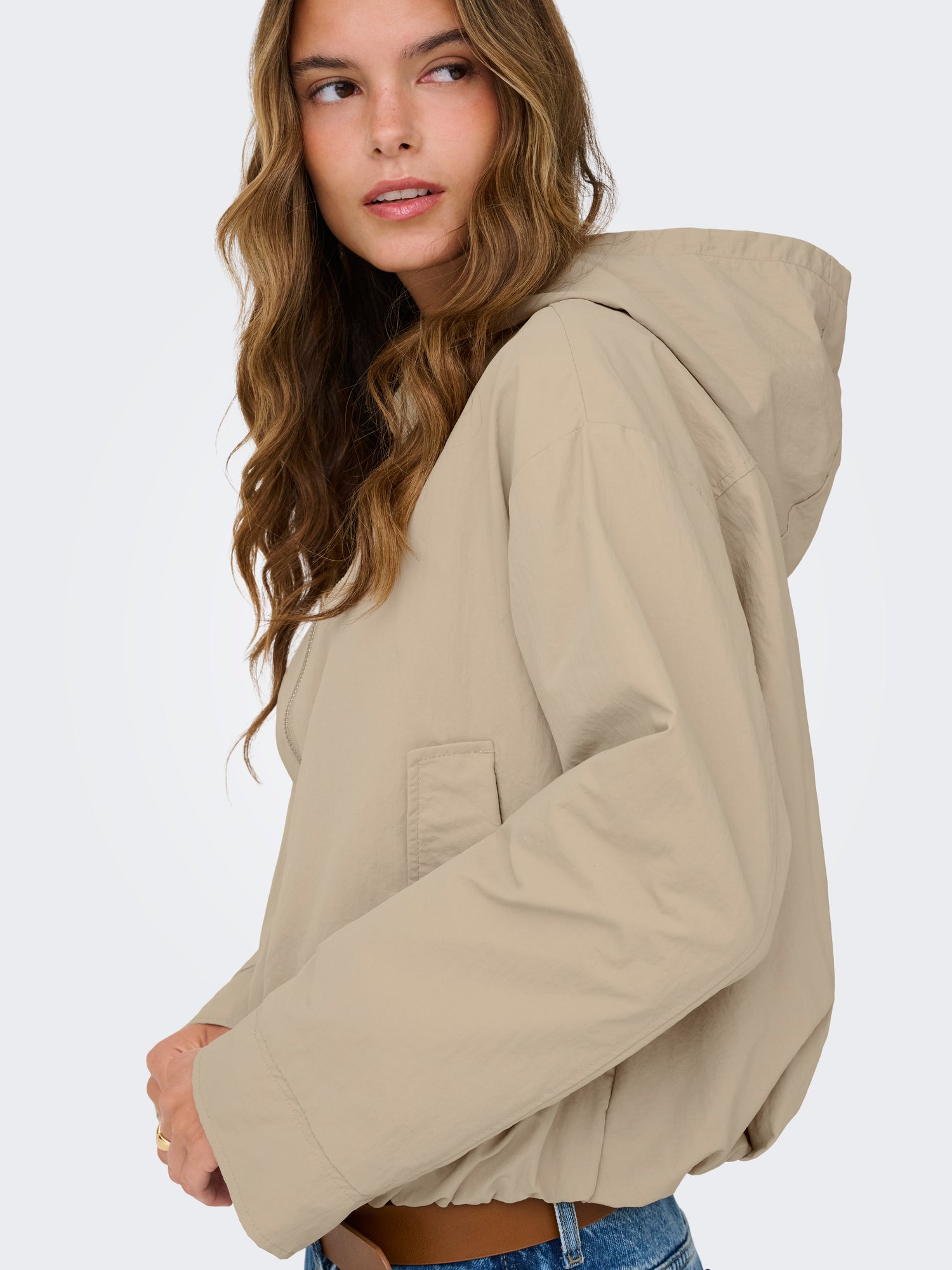 ONLY Damen Jacke mit Kapuze Langarm Reißverschluss aus Nylon