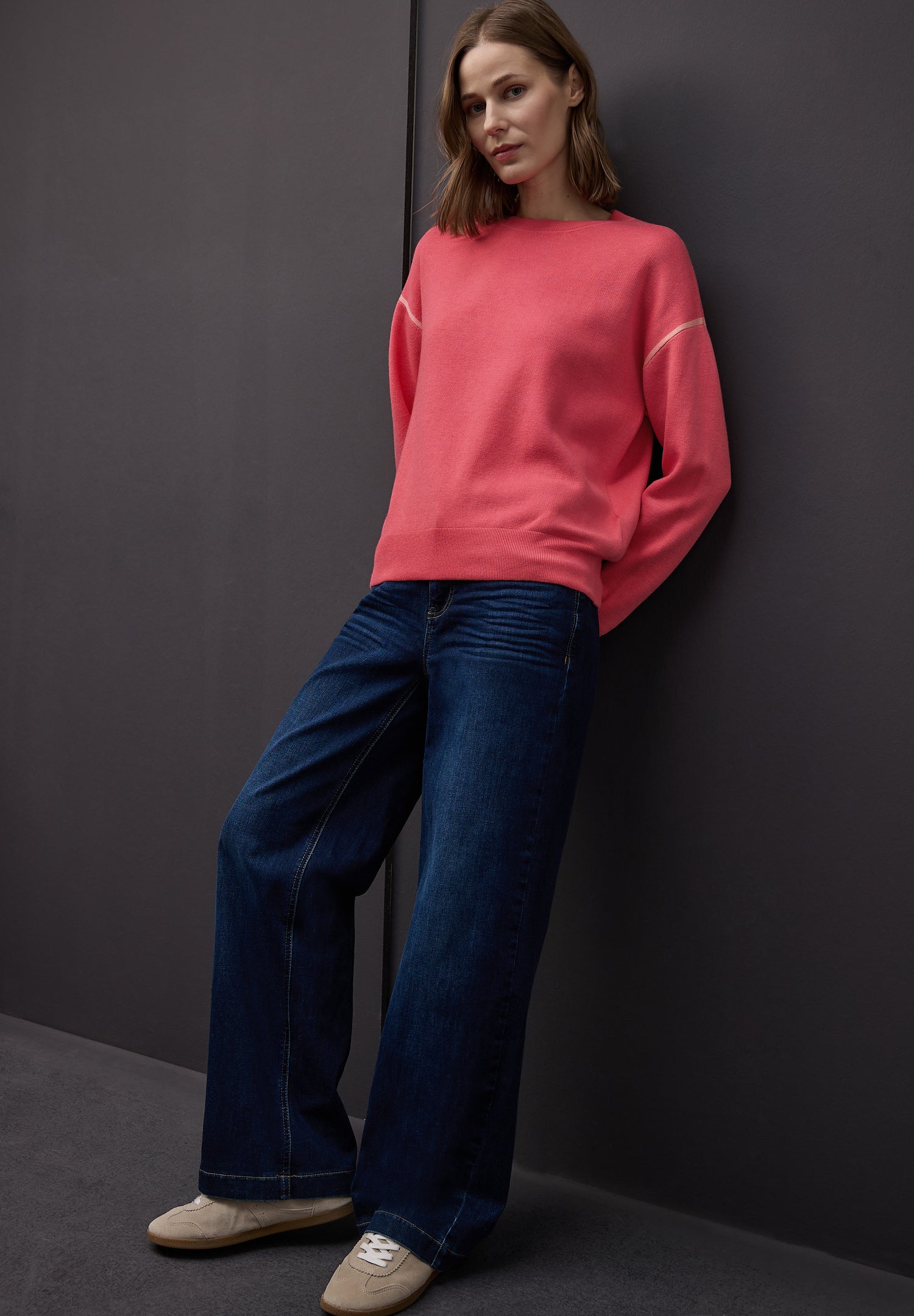 Street One Damen Feinstrickpullover Kontrastdetails Rundhalsausschnitt Viskosemix