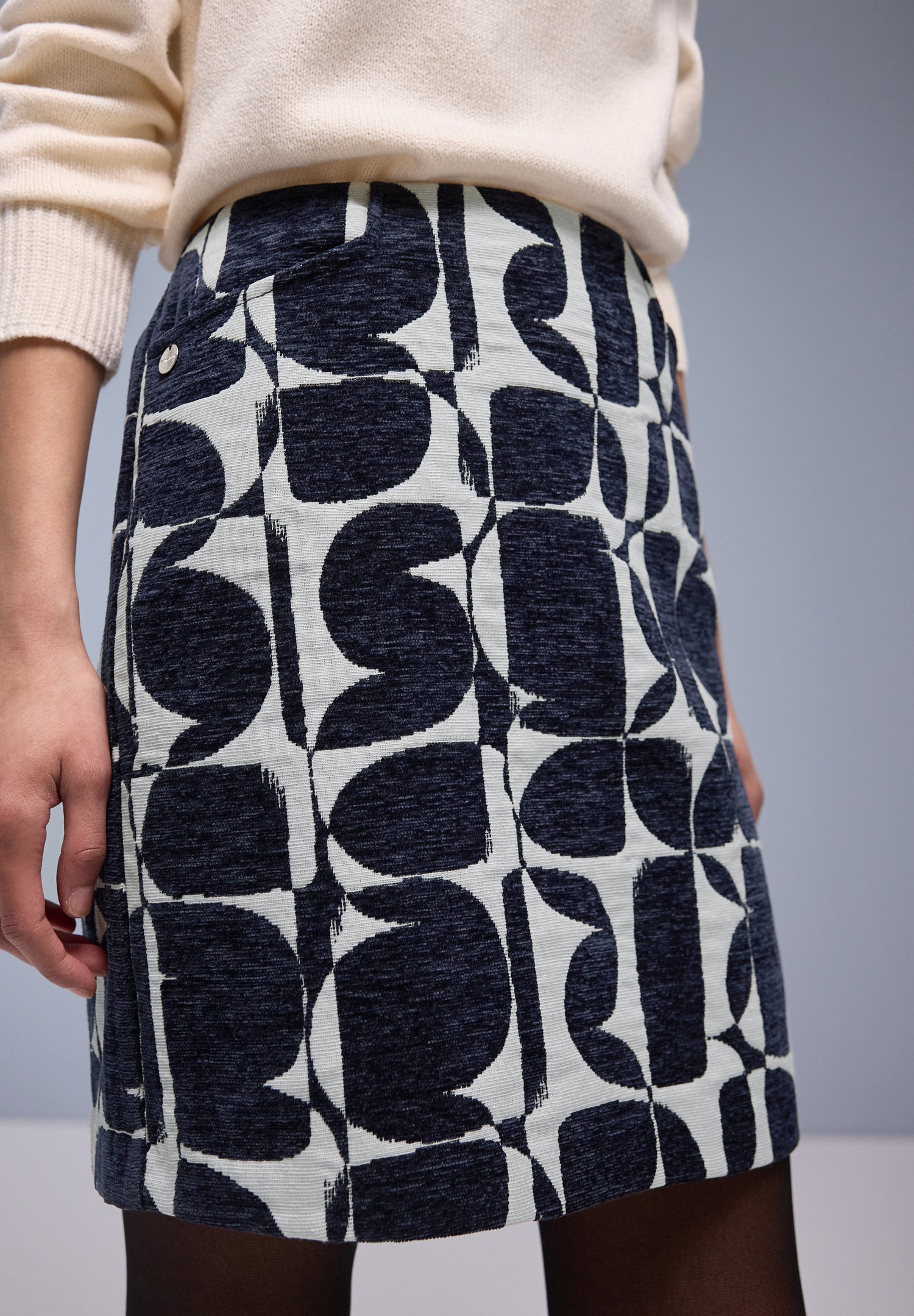 Street One Damen Jacquard Rock Maja Mid Waist Zipper Knielang