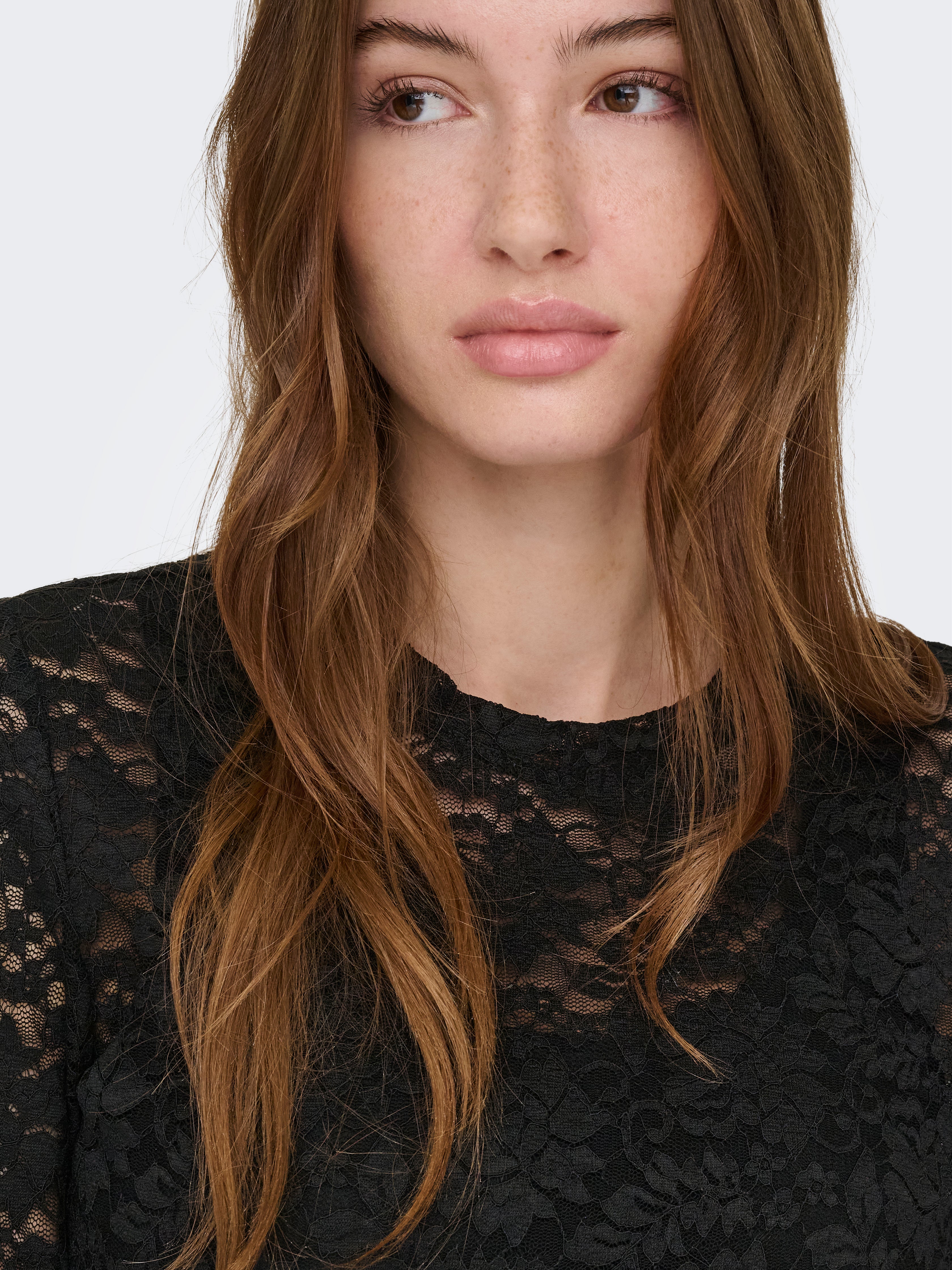 ONLY Spitzen-Detail Bluse Damen Langarm V-Ausschnitt Enger Schnitt 95% Polyamid