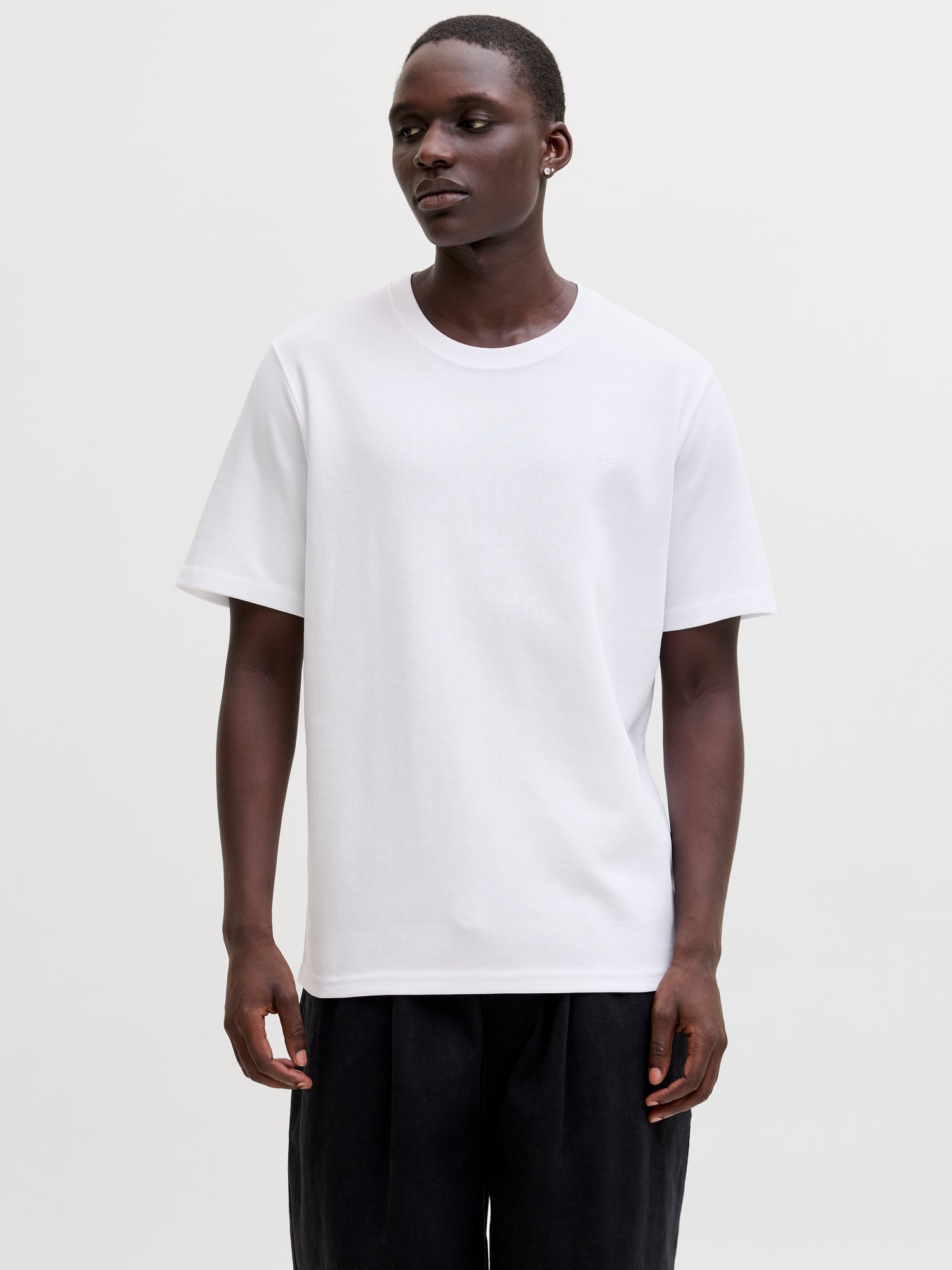 Jack &amp; Jones Basic T-Shirt Herren Rundhalsausschnitt Kurzarm Normal geschnitten