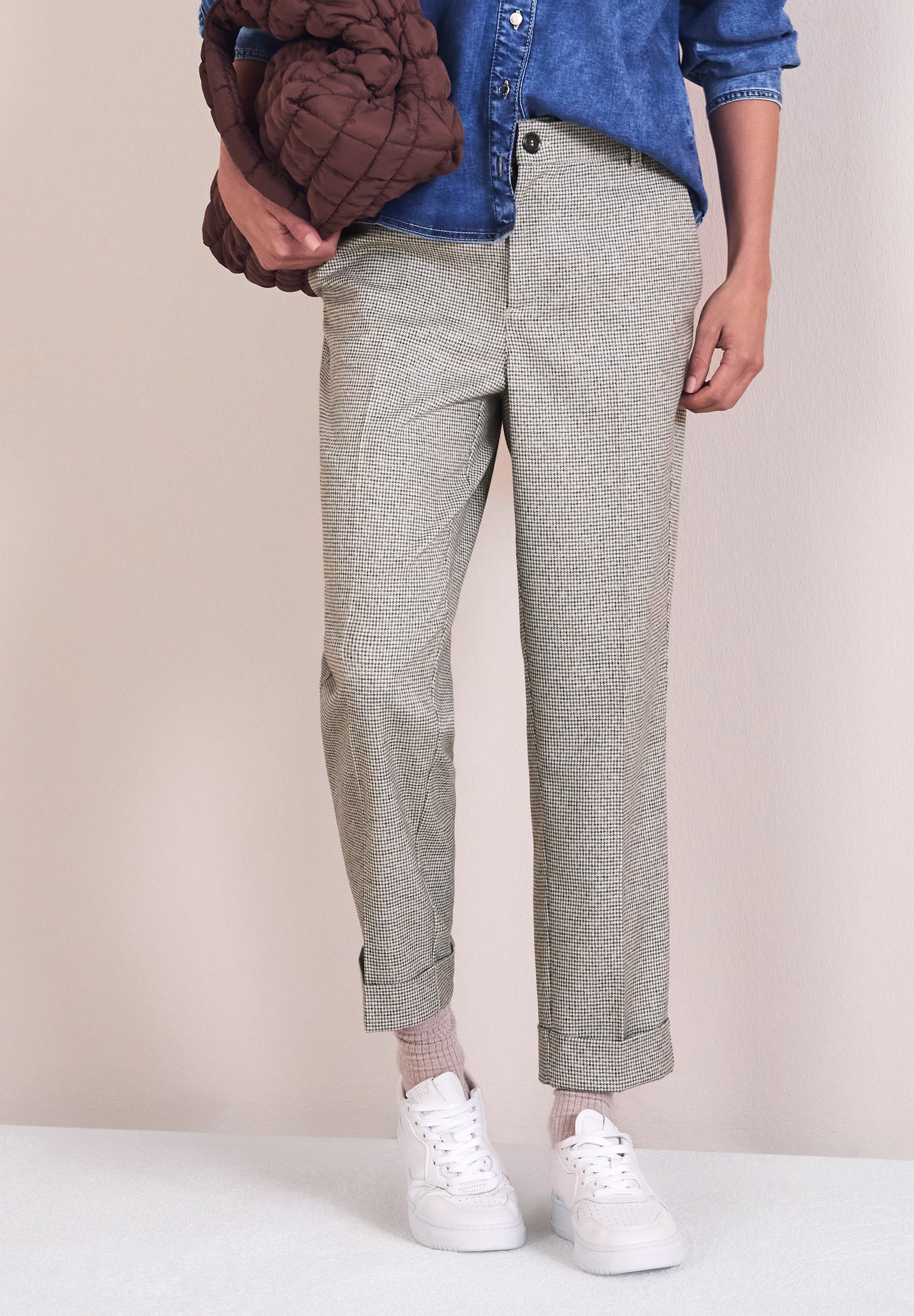 Street One Damen Hose Slim Leg Houndstooth Turn-Up Casual Fit