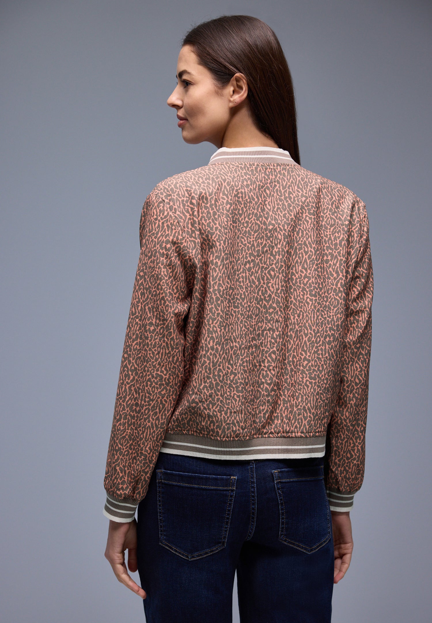 Street One Damen Blouson Rundhals Reißverschluss Modern und lässig