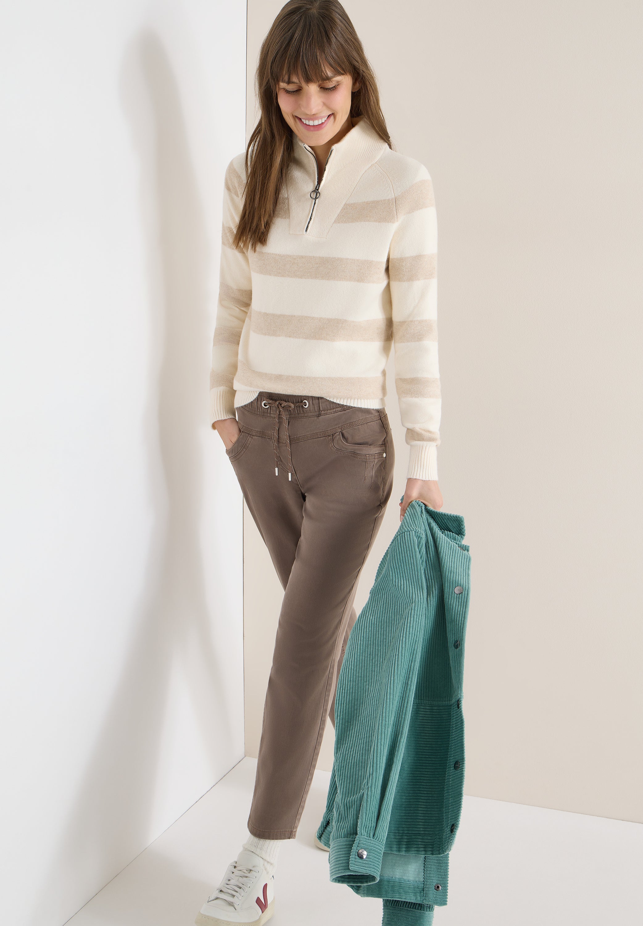 CECIL Damen Hose Tracey Mid Waist Slim Fit