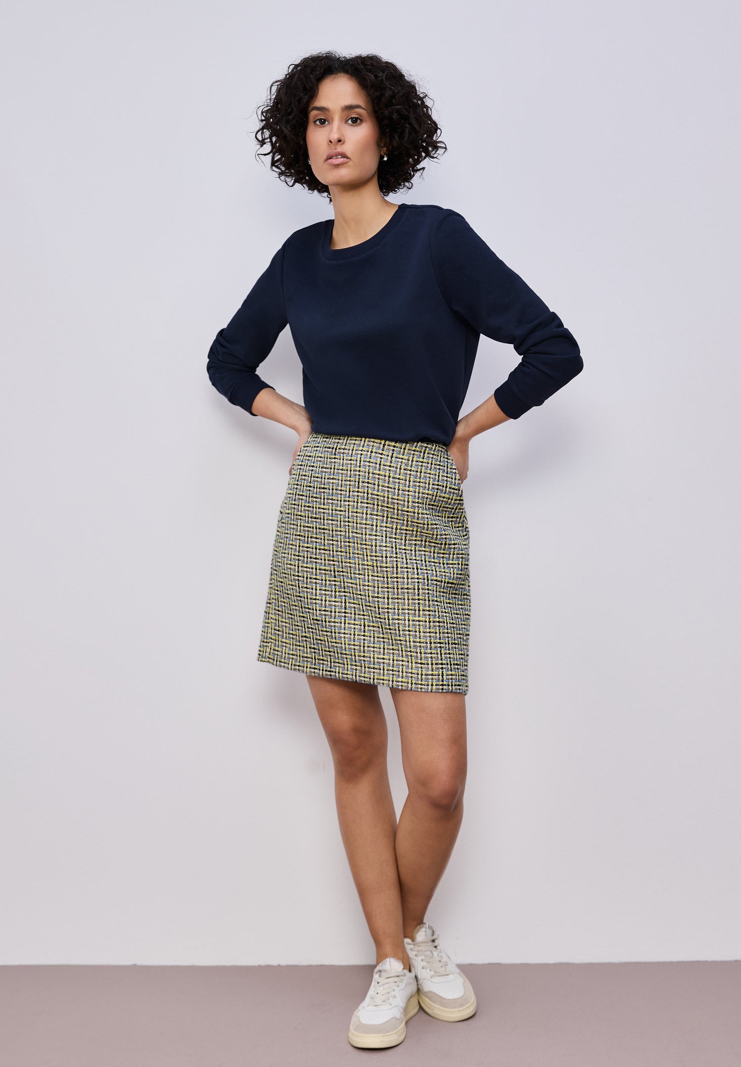 Street One Damen Bouclé Rock Maja Mid Waist mit Zipper Shadowed Navy