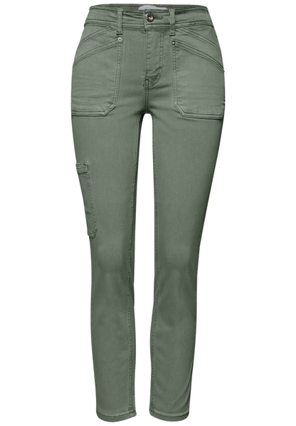 Street One Damen Cargo Jeans Charlie Loose Fit Slim Legs elastischer Bund Cargotaschen