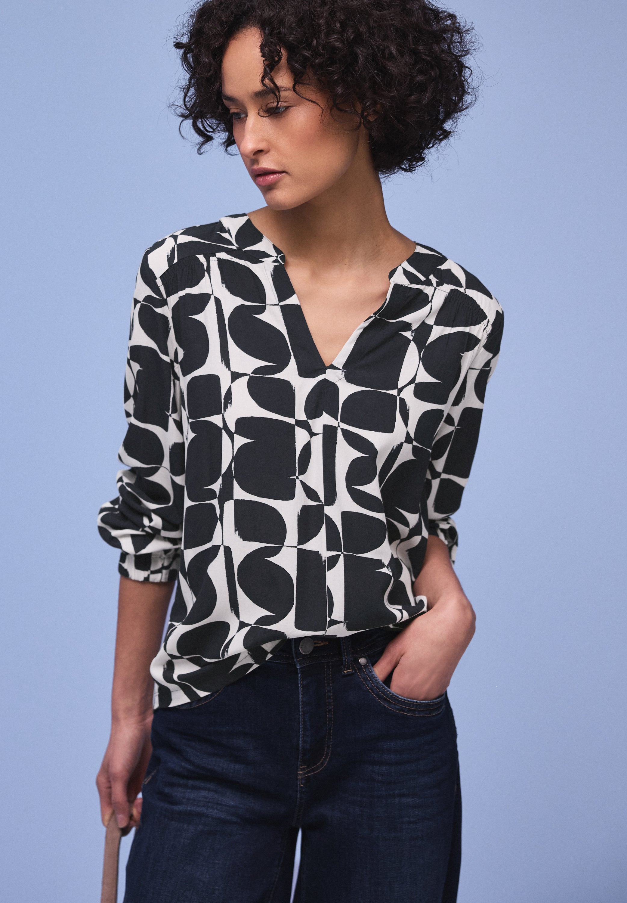 Street One Damen Shirt Strukturmix Split Neck Elastische Bündchen
