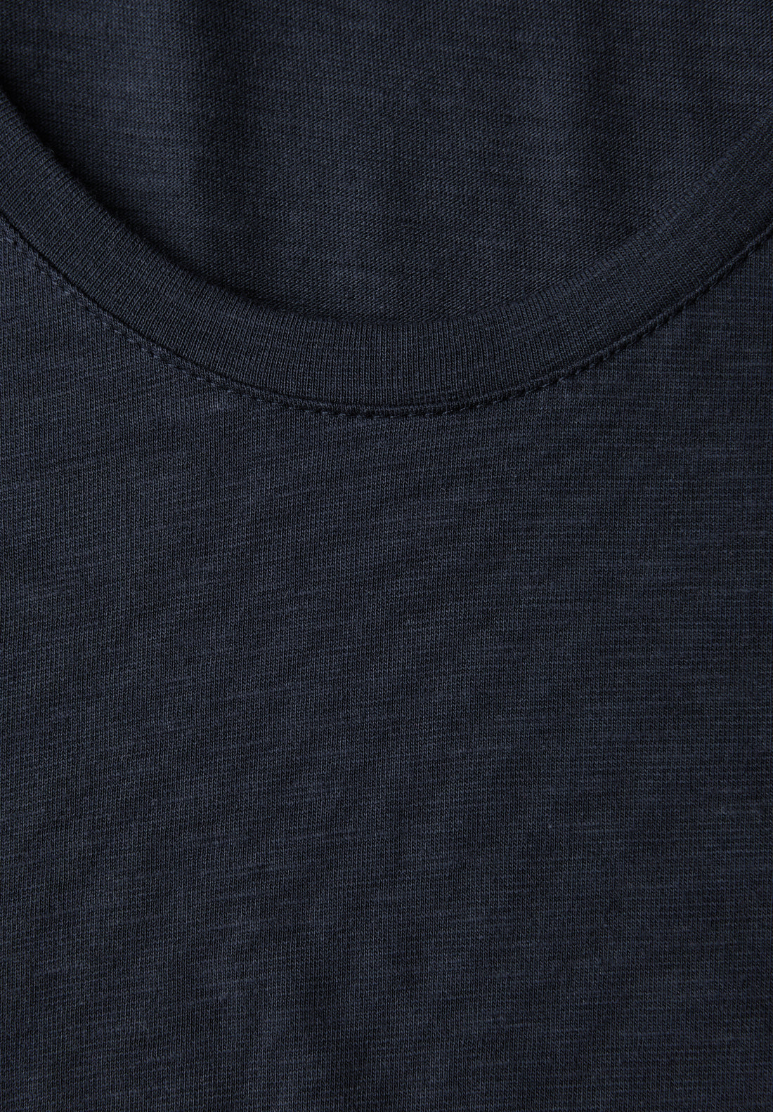 Basic T-Shirt