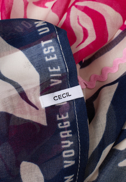 Schal mit Tape Detail