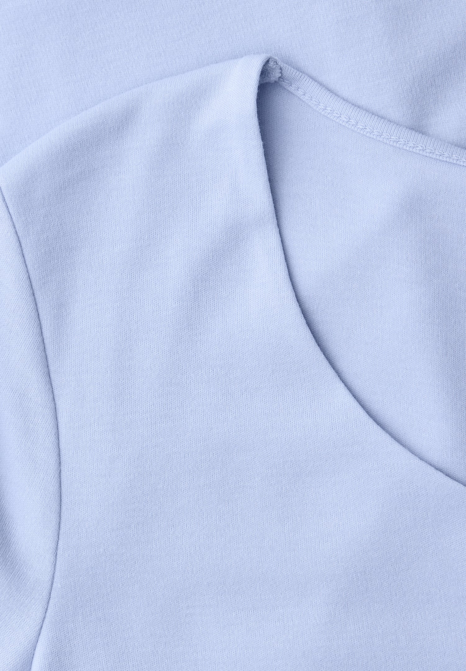 Basic T-Shirt mit Herzausschnitt