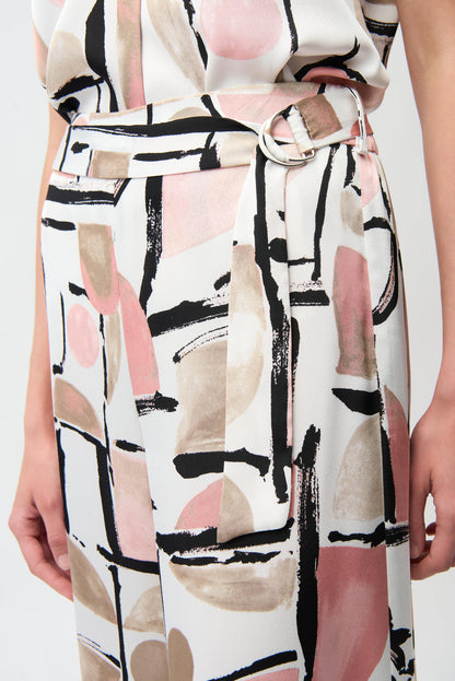 Schlupfhose mit weitem Bein und abstraktem Muster aus recyceltem Satin