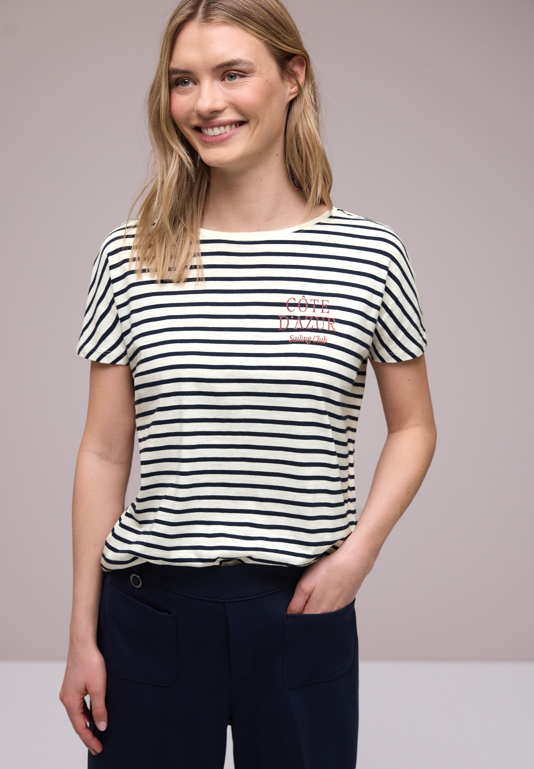 Dropped Shoulder Shirt mit Streifen