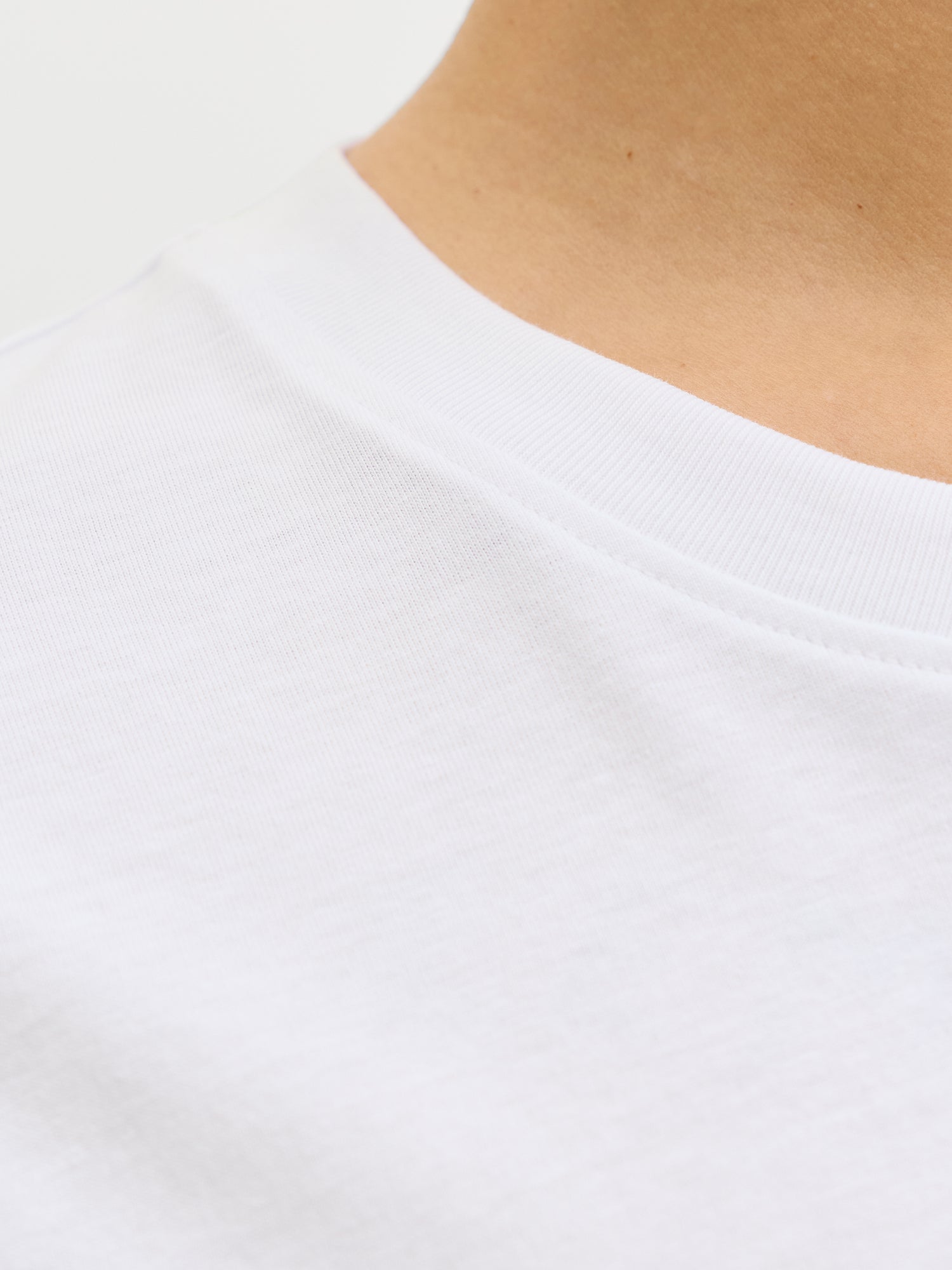 JJHONOLULU SHAPE TEE SS CREW NECK LN