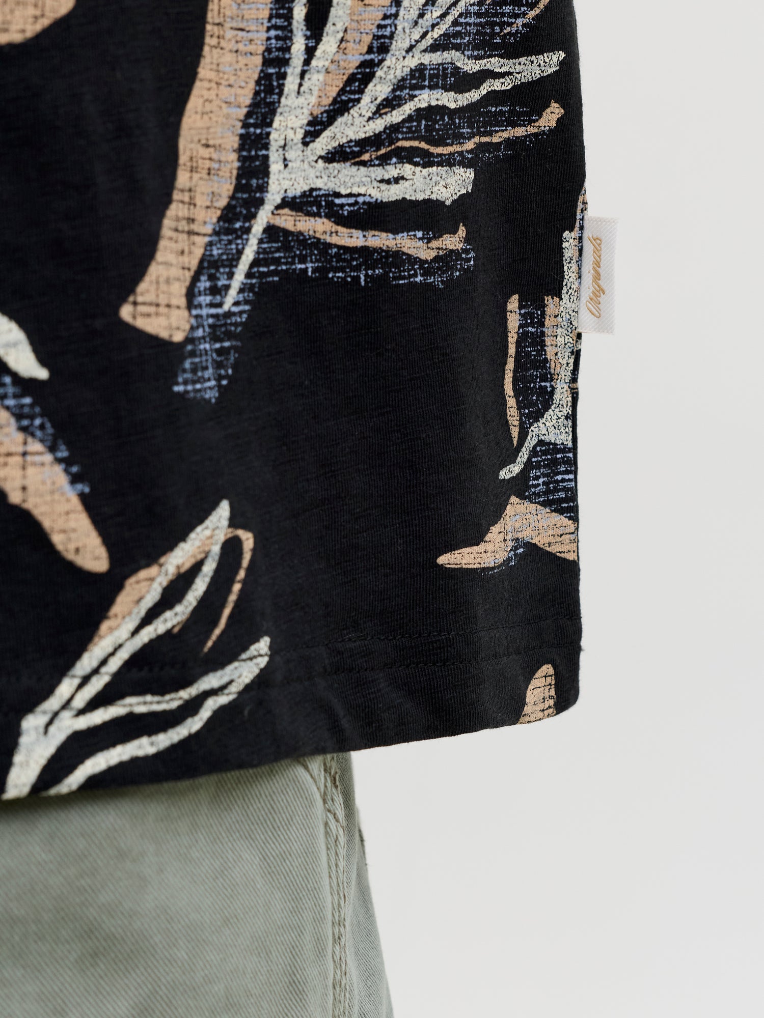 JORMONTAUK AOP TEE CREW NECK