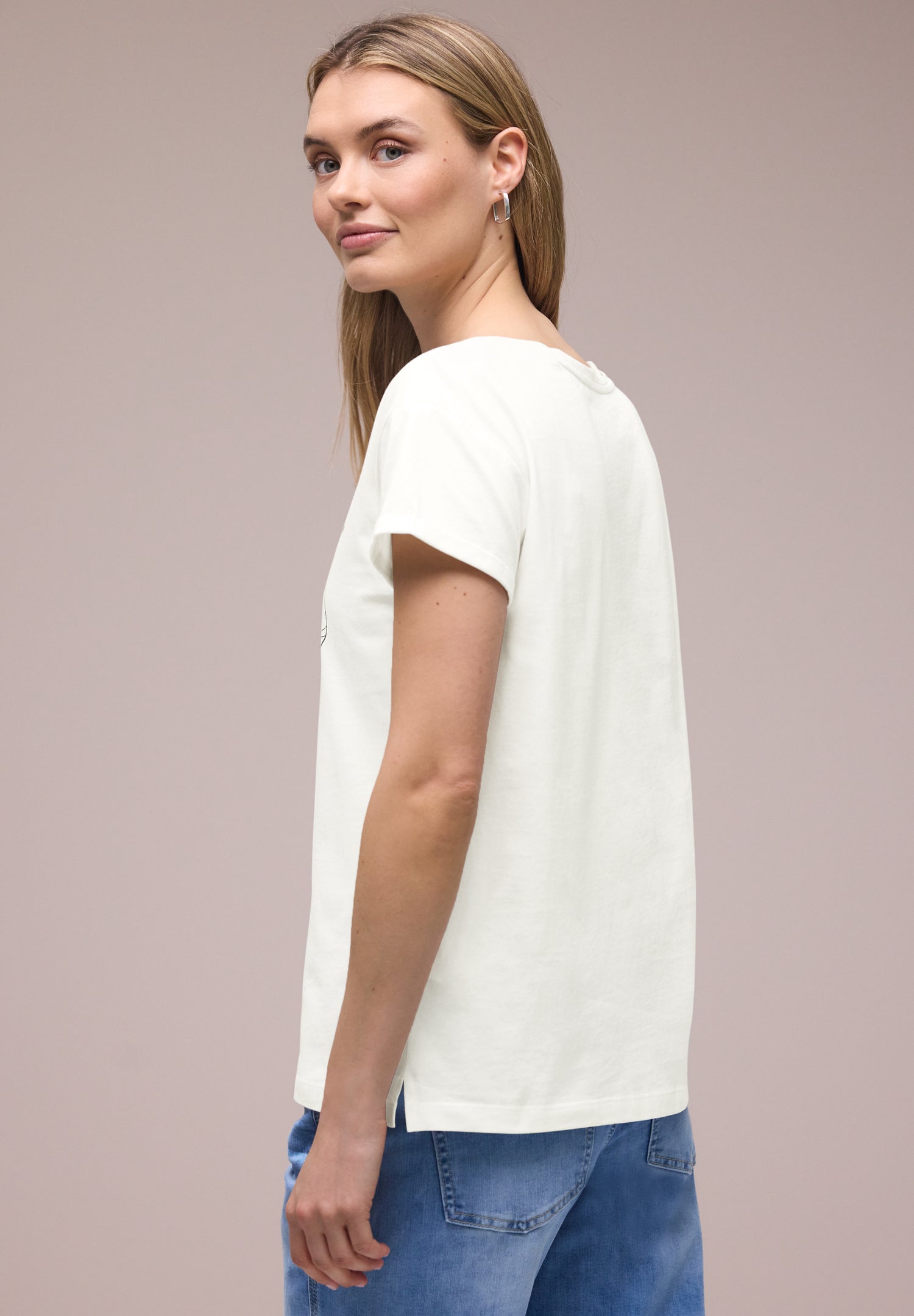 Kurzarm Shirt mit floralem Artwork