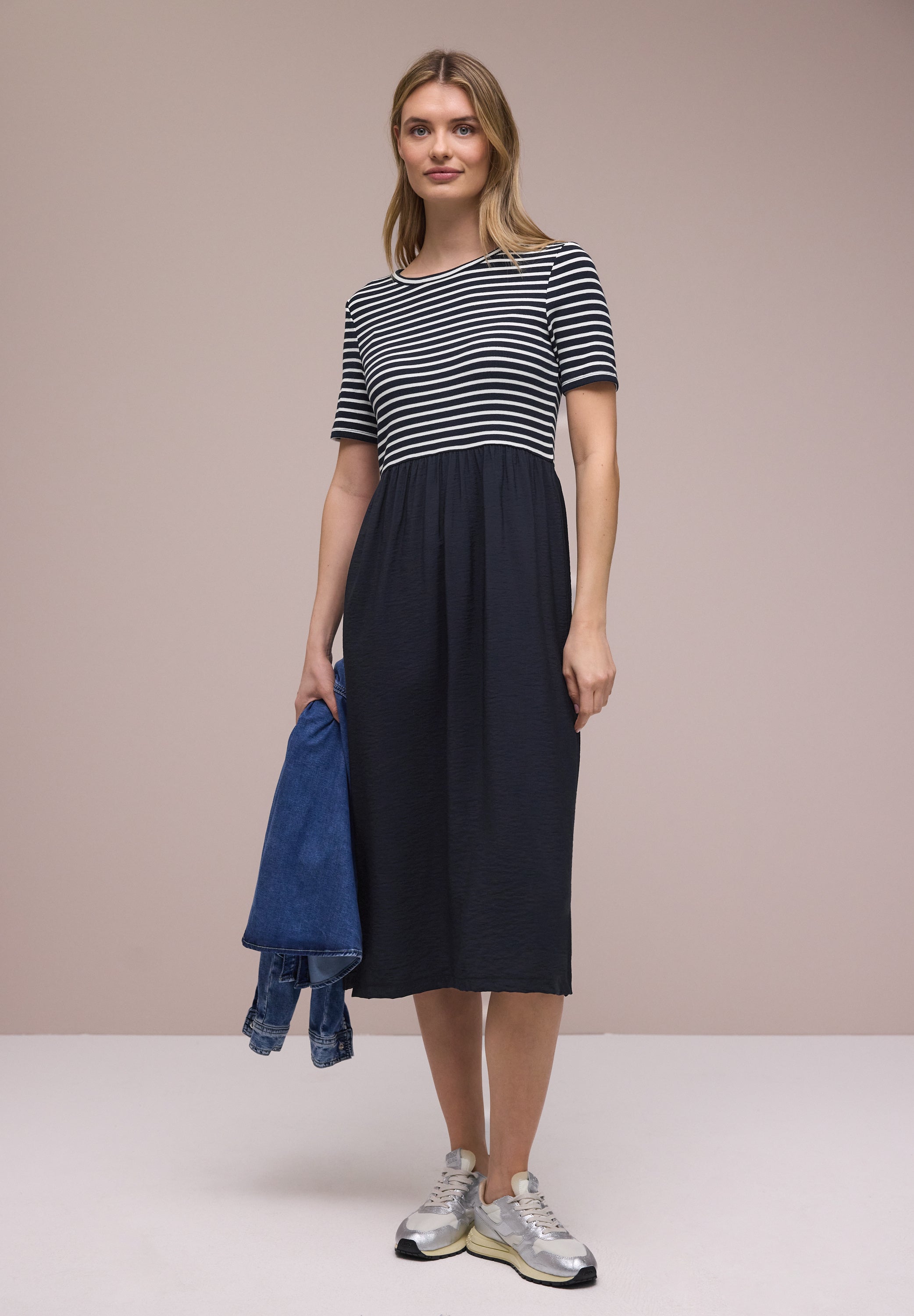 Midi-Kleid mit Strukturmix