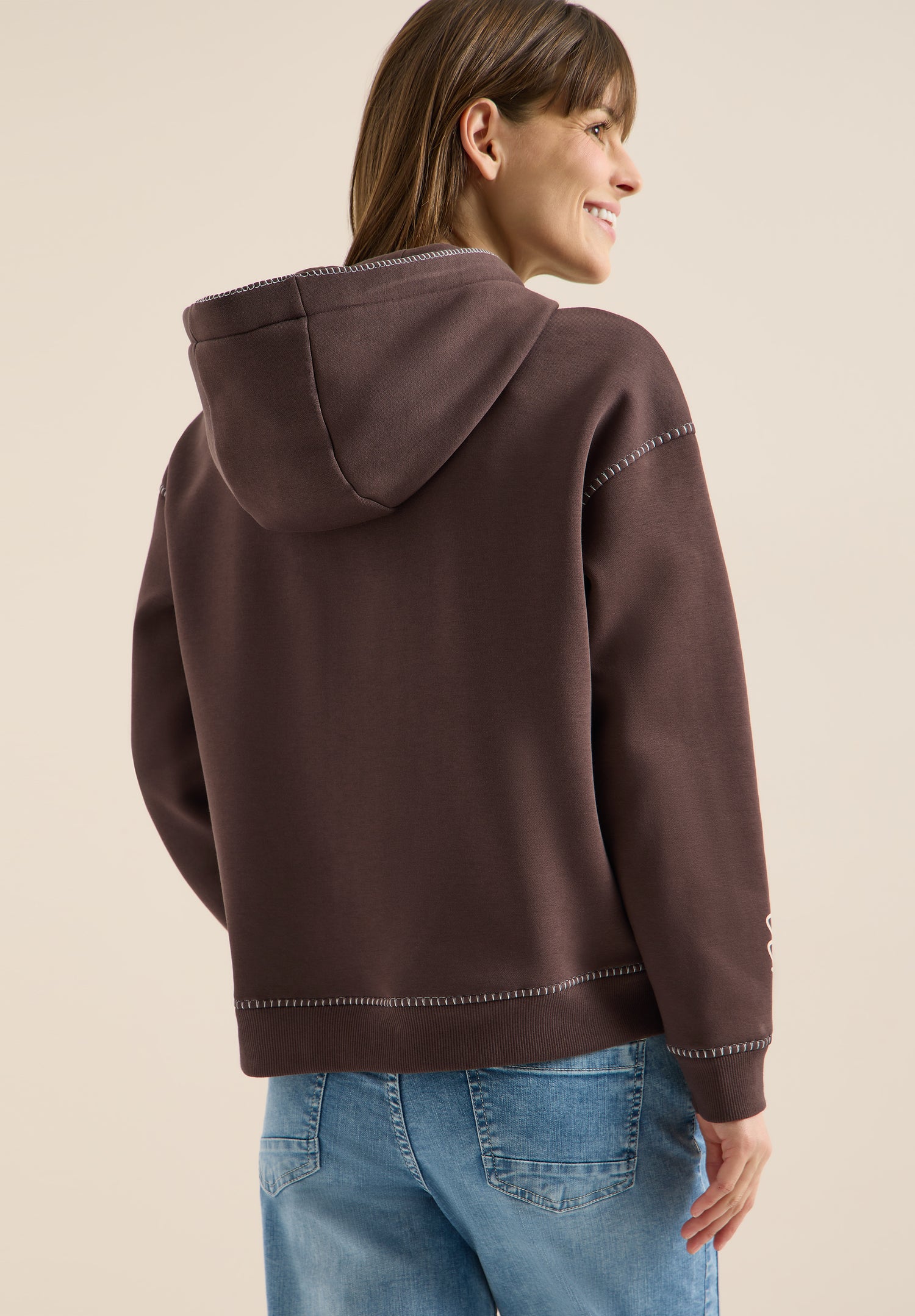 Hoodie mit Deko-Nähten