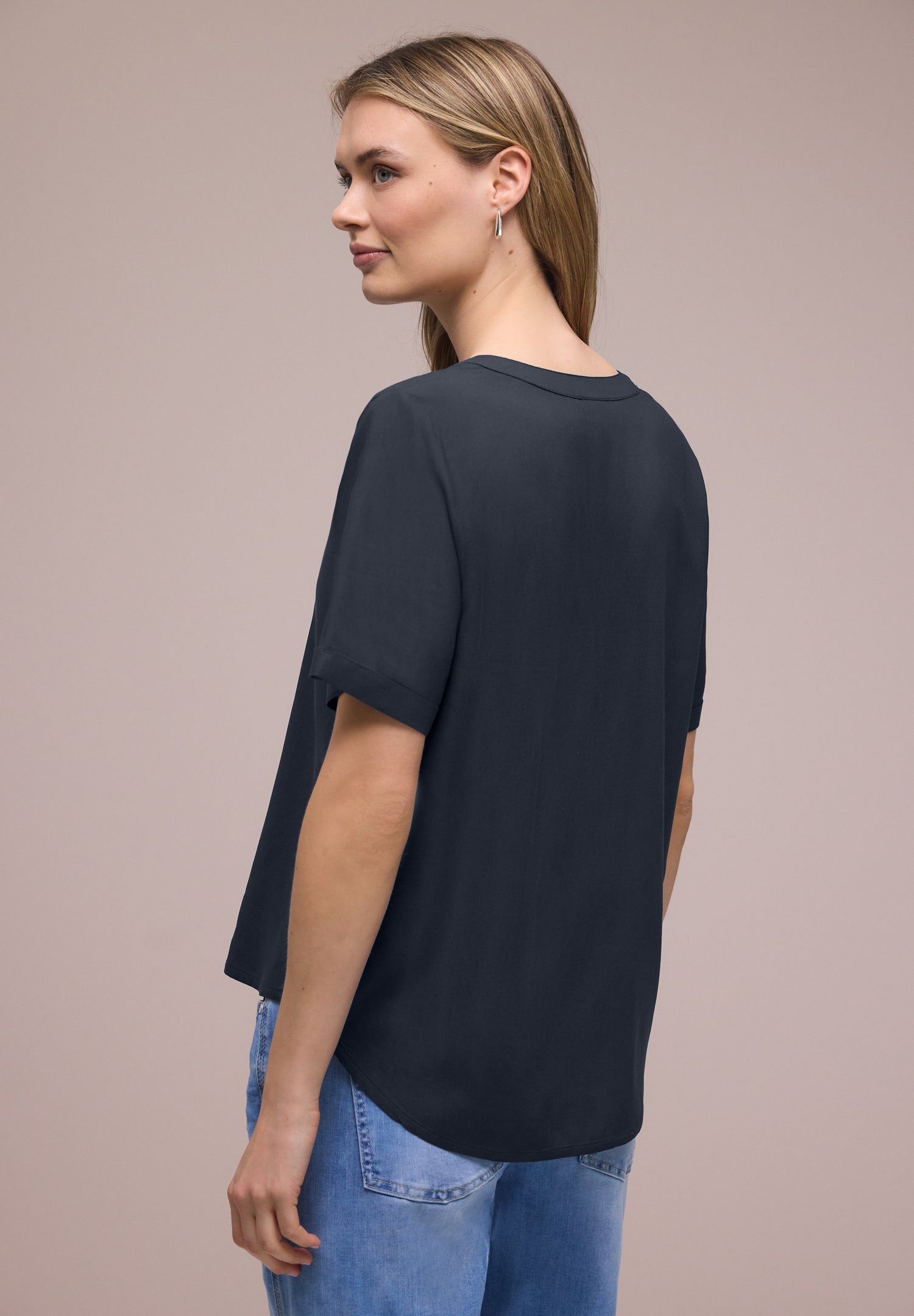 Kurzarm Bluse mit Turn-Up