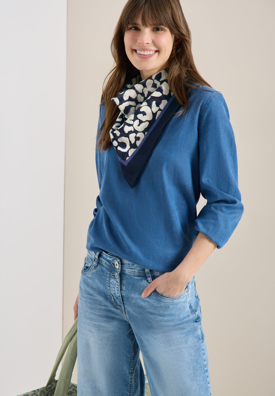 Bandana aus Baumwolle mit Leo-Muster