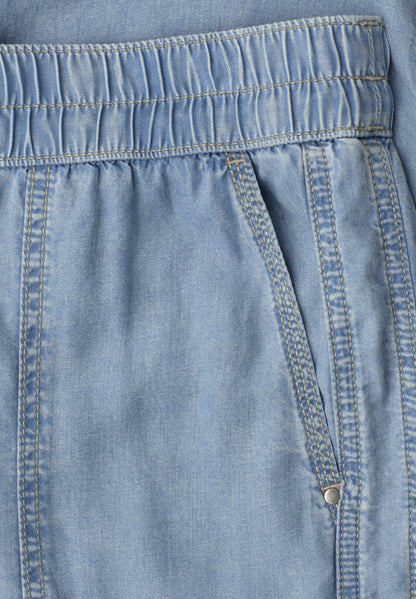 Mid Waist Slim Leg Hose im Washed-Look